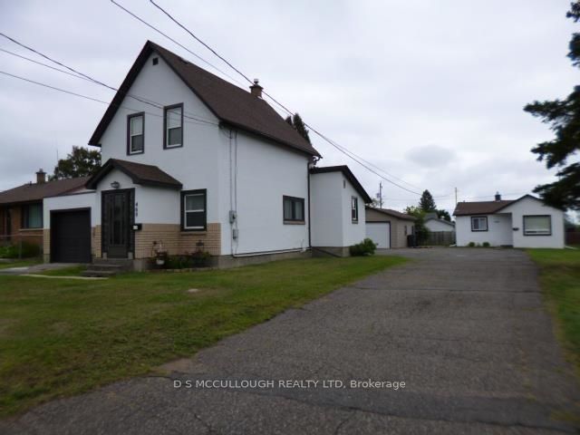 458 & 460 Egan Street, Thunder Bay, ON P7A 2X5
