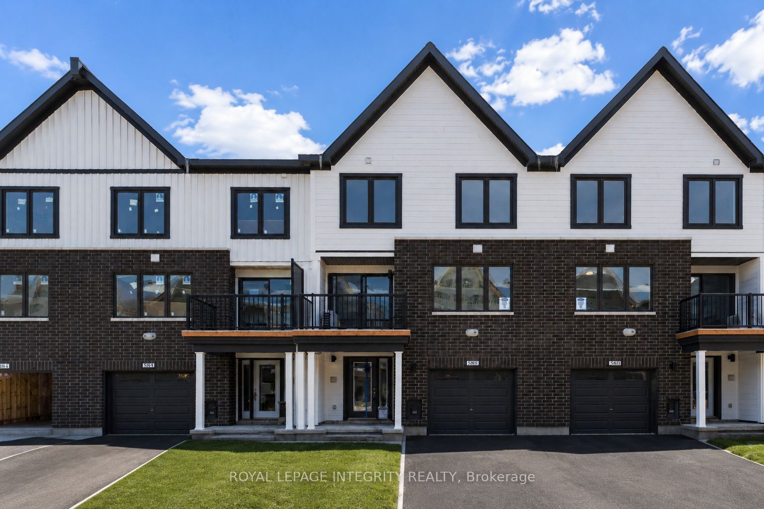 588 Woven Private, Stittsville - Munster - Richmond, ON K2S 3B2