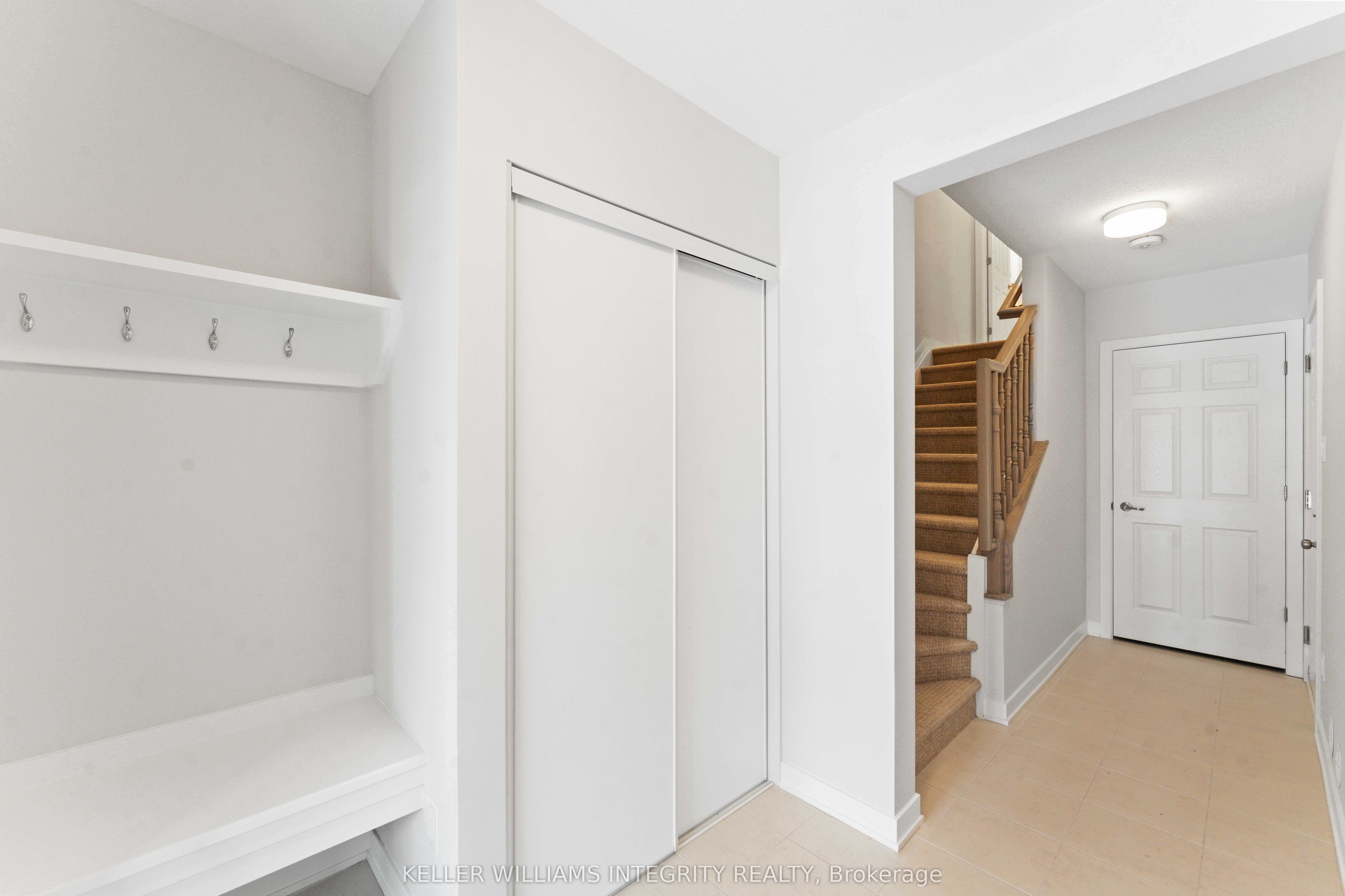 588 Woven Private, Stittsville - Munster - Richmond, ON K2S 3B2 photo 2