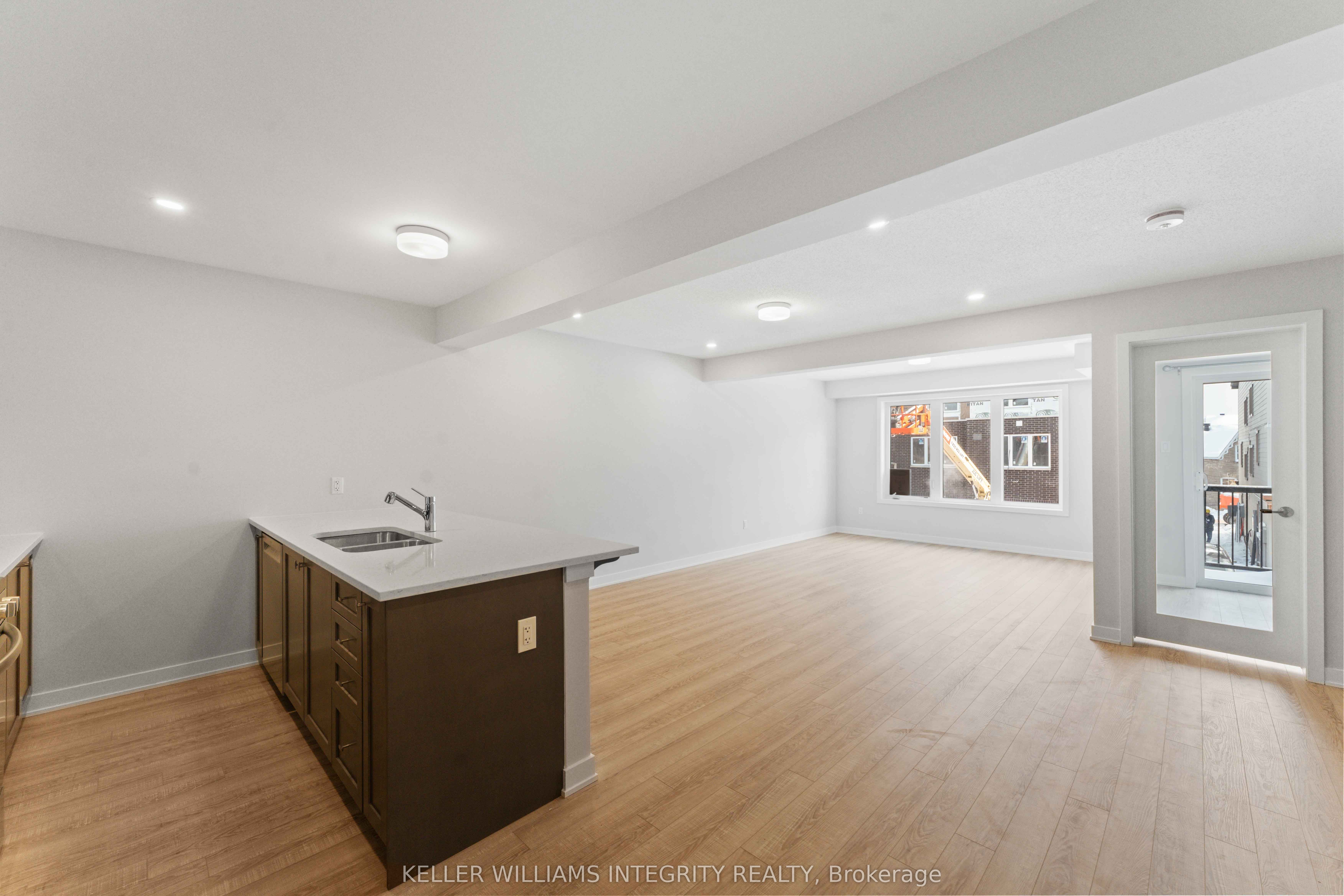 588 Woven Private, Stittsville - Munster - Richmond, ON K2S 3B2 photo 5