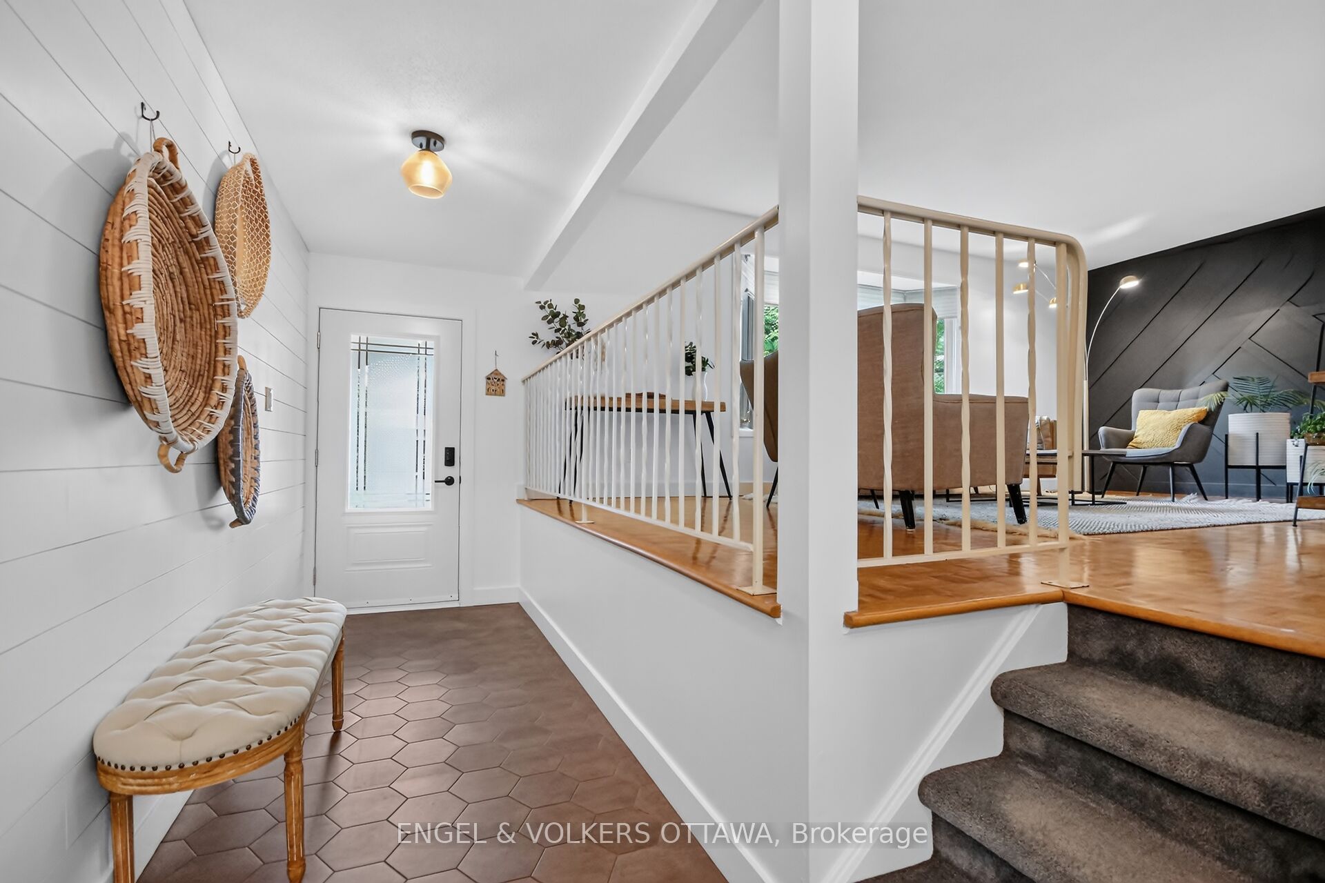 21 Stroughton Crescent, Stittsville - Munster - Richmond, ON K0A 3P0 photo 4