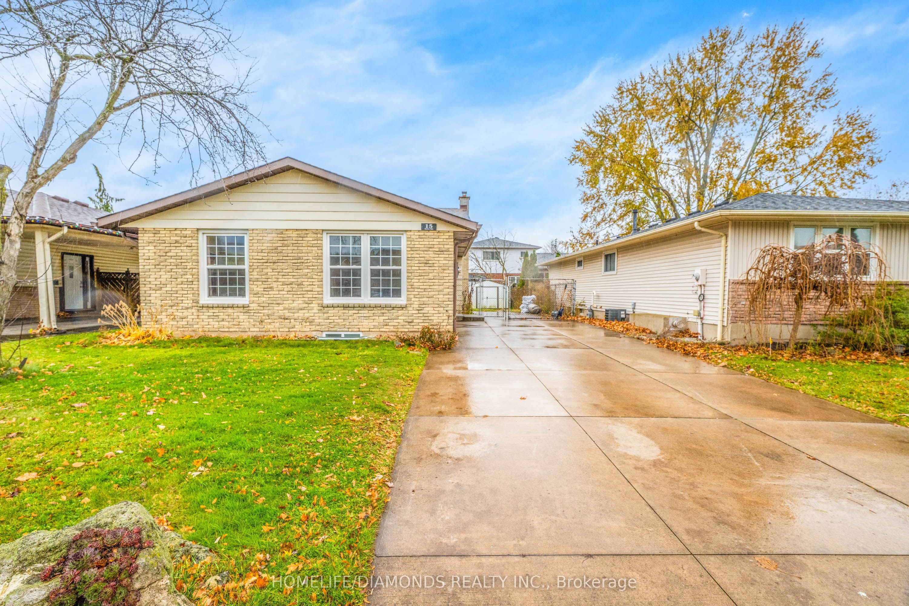 15 Keefer Road, Thorold, ON L2V 4M6 photo 3