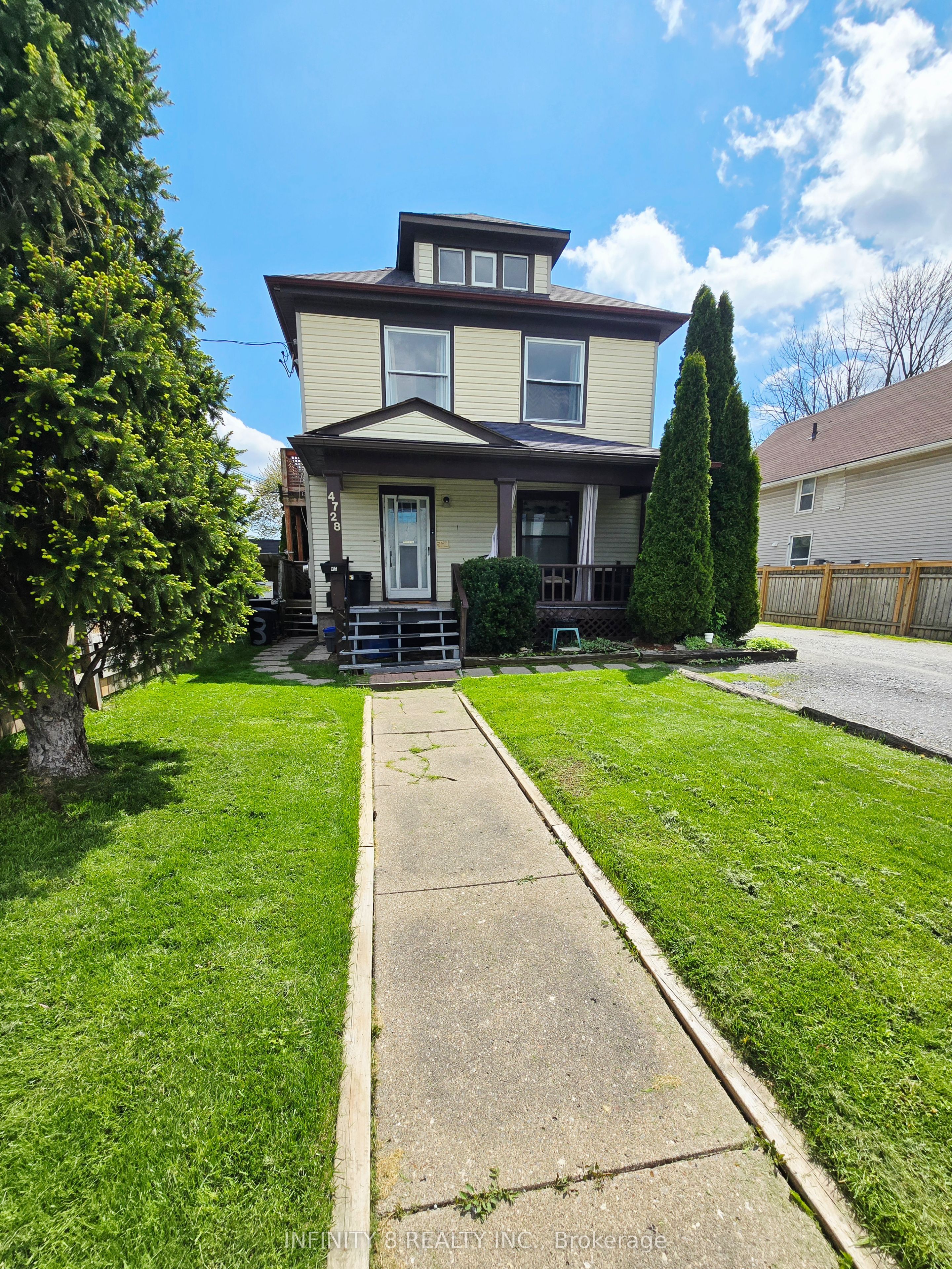 4728 Bridge Street, Niagara Falls, ON L2E 2R8 photo 2