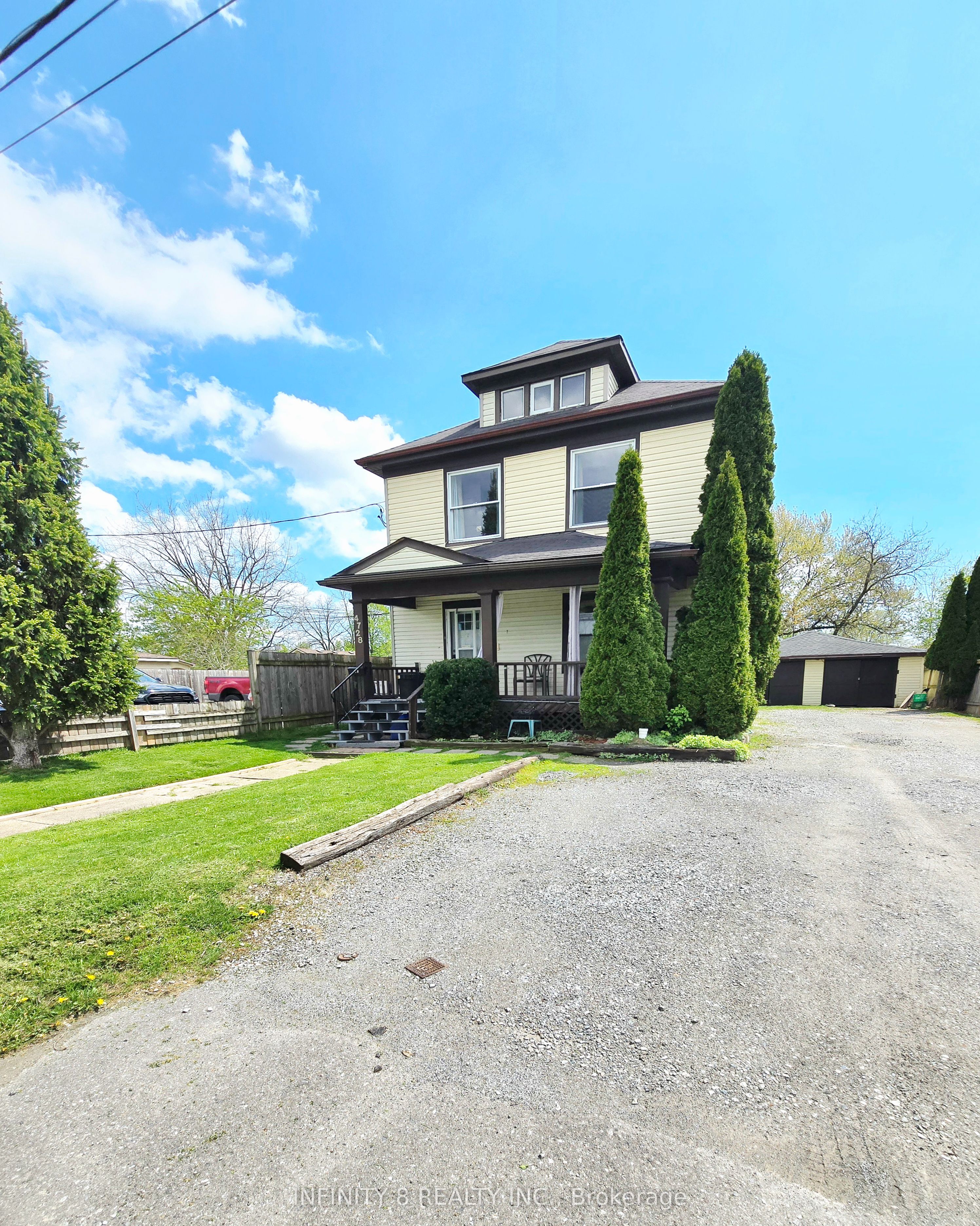 4728 Bridge Street, Niagara Falls, ON L2E 2R8 photo 3