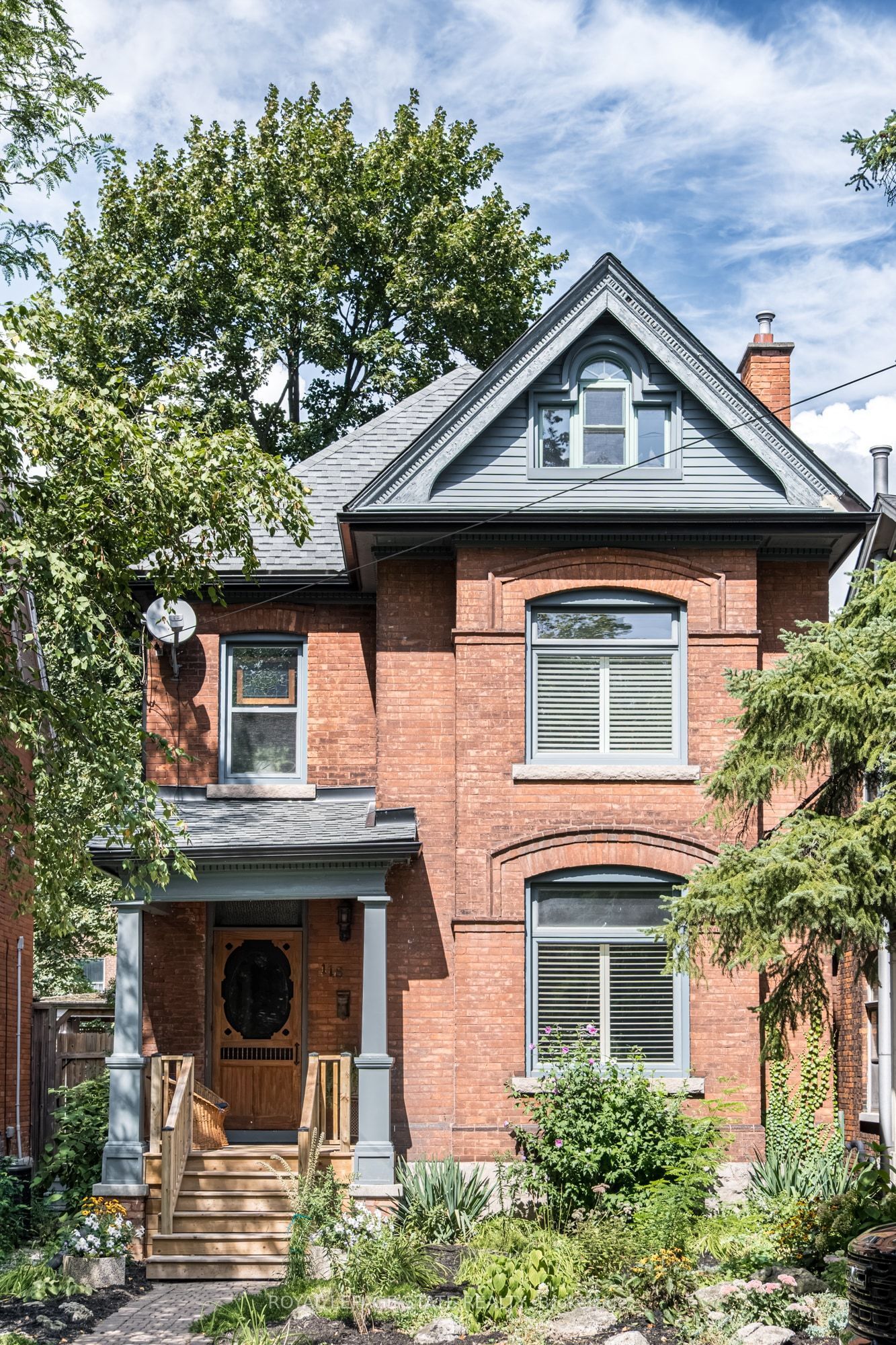 118 Markland Street, Hamilton, ON L8P 2K1 photo 2