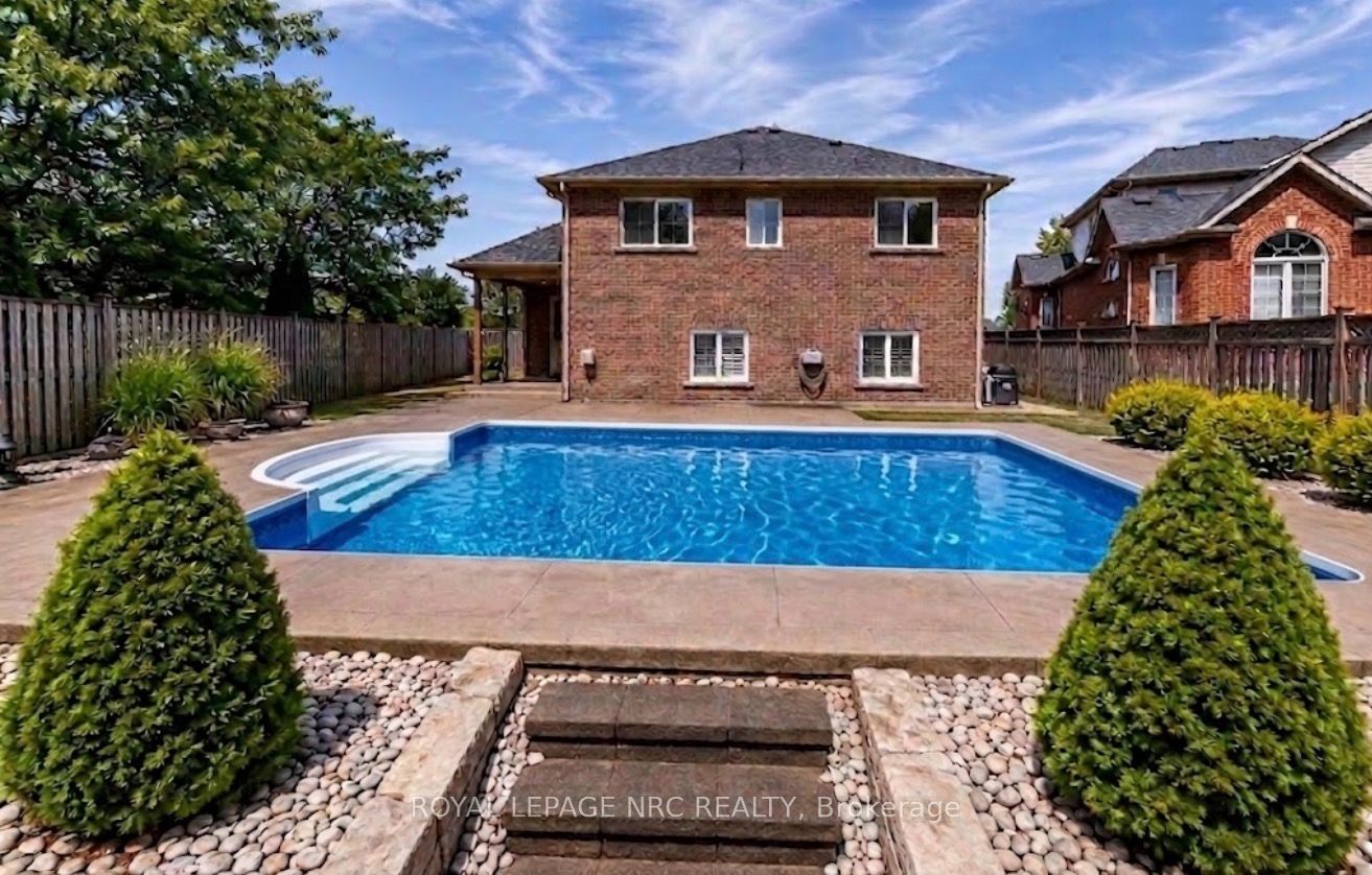 8532 HEIKOOP Crescent, Niagara Falls, ON L2H 3J7 photo 5