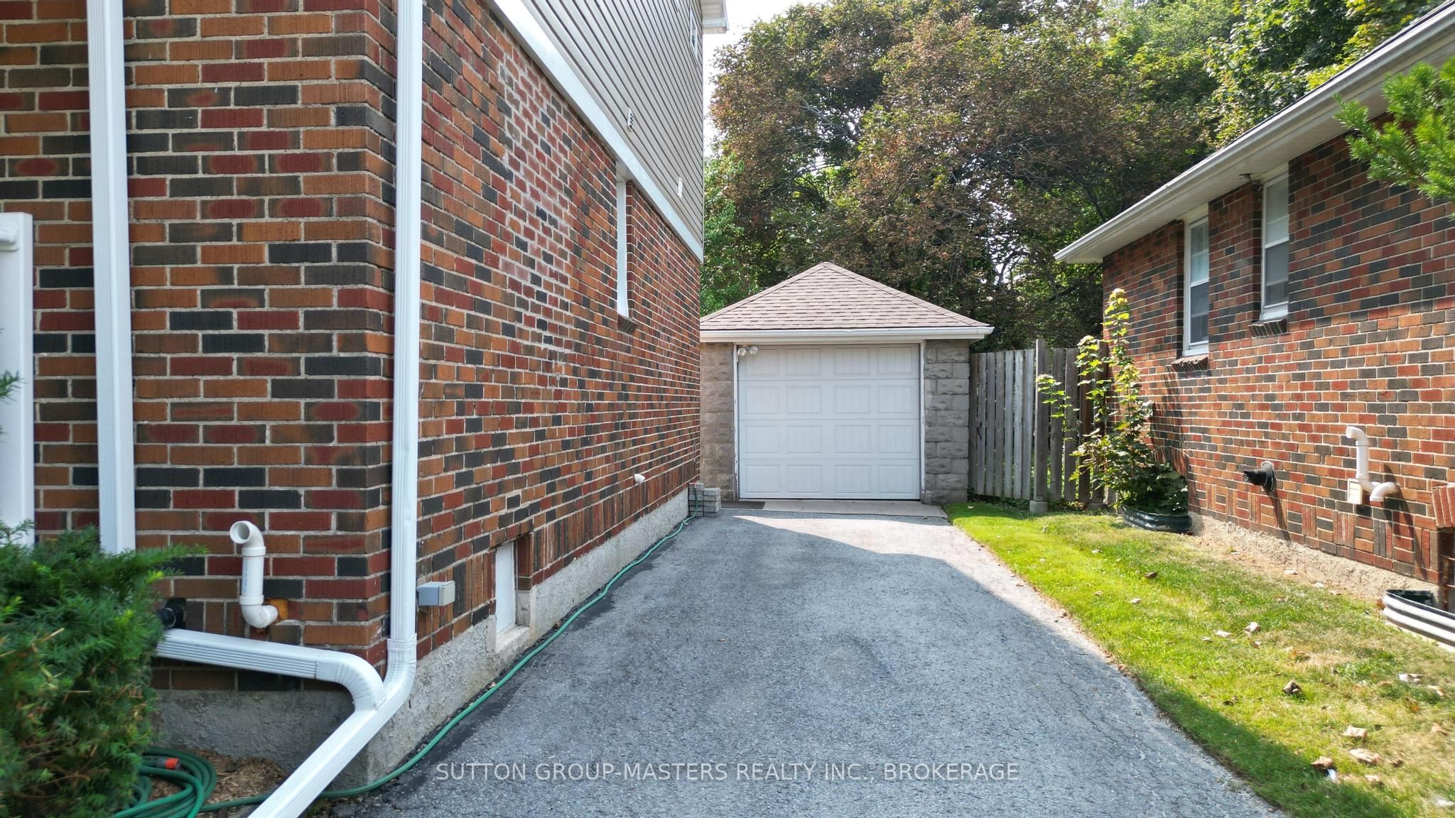 160 Napier Street, Kingston, ON K7L 4G5 photo 3
