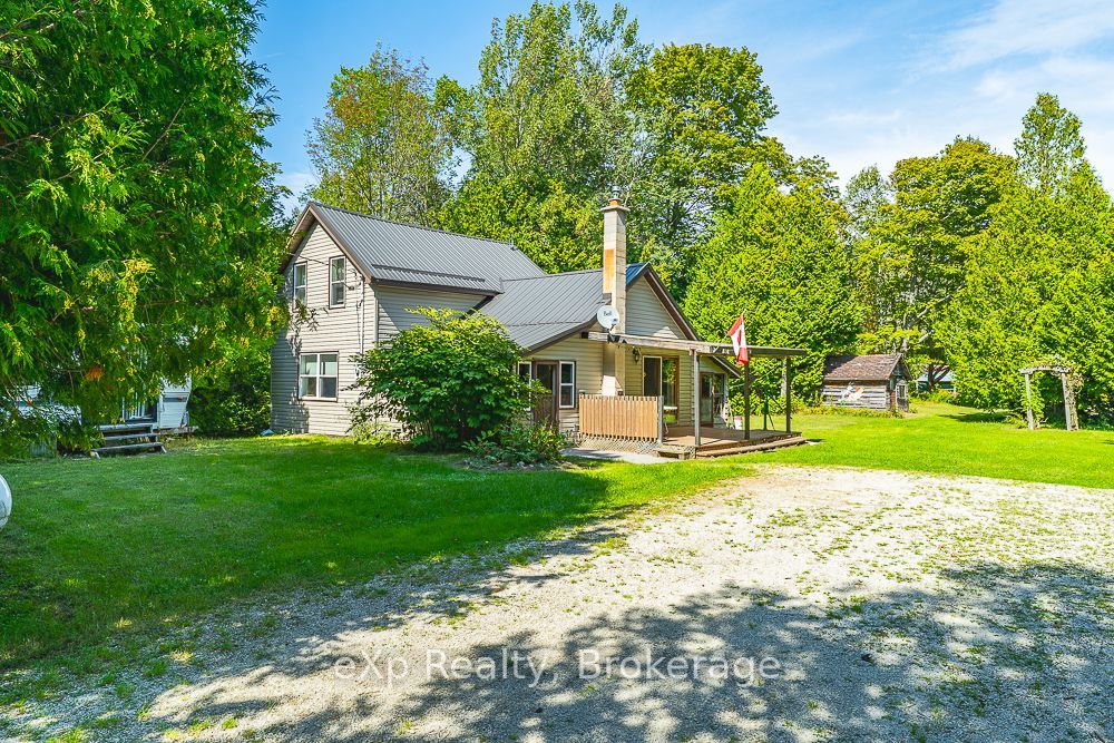 520 Huron Road, South Bruce Peninsula, ON N0H 1X0 photo 2