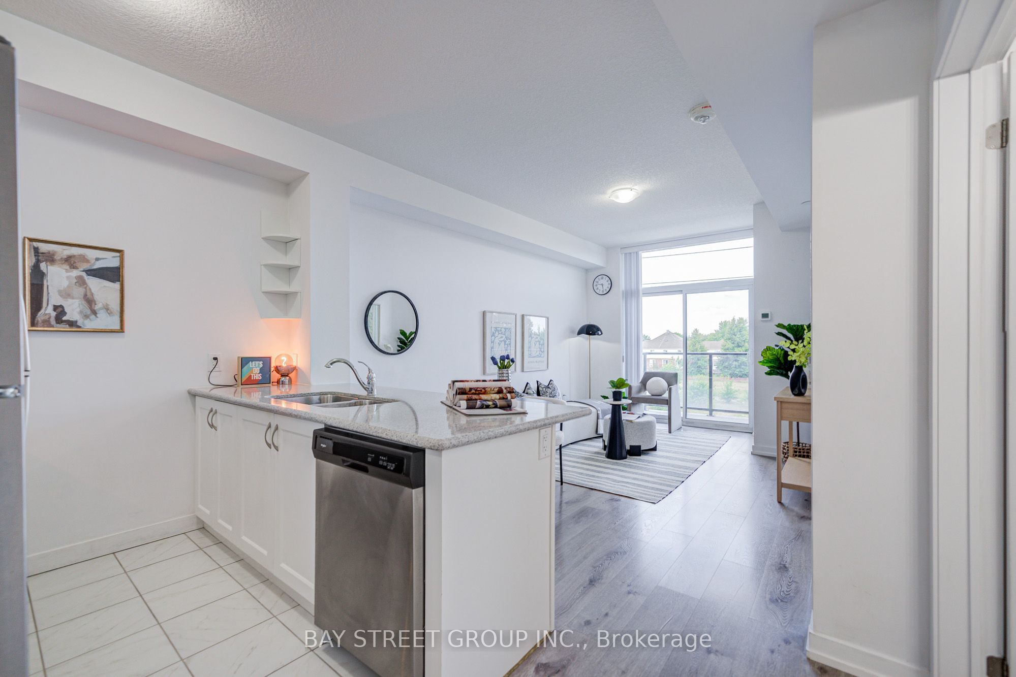450 Dundas Street E 313, Hamilton, ON L8B 1Z2 photo 3