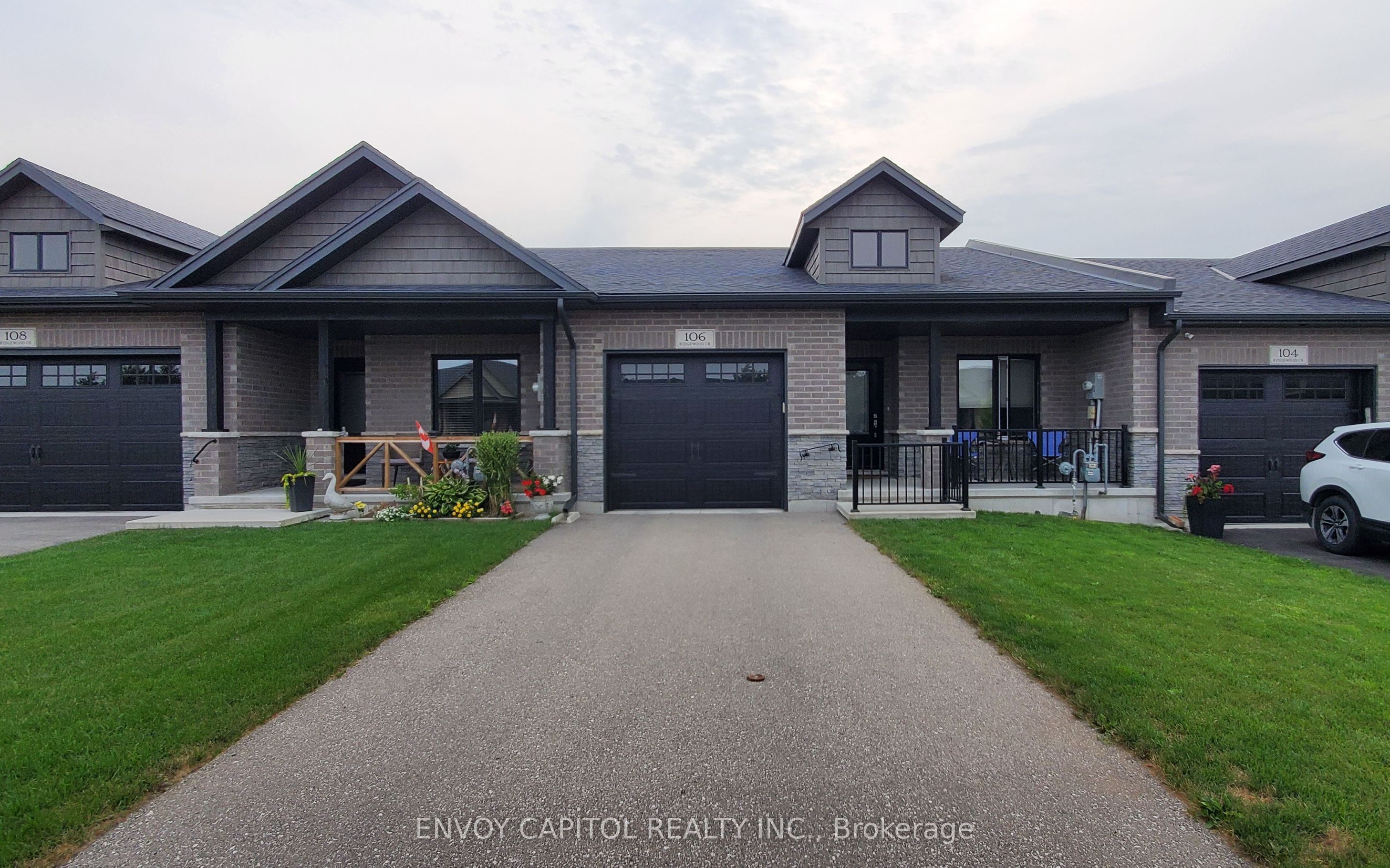 106 Ridgewood Crescent, St. Marys, ON N4X 1E8