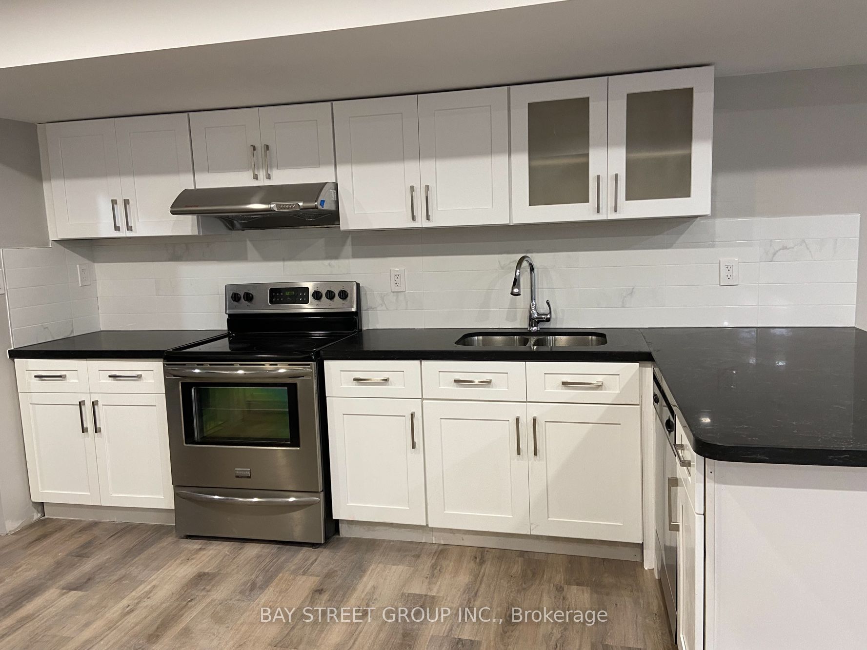 8223 MARCON Street Lower, Niagara Falls, ON L2H 3A9 photo 3