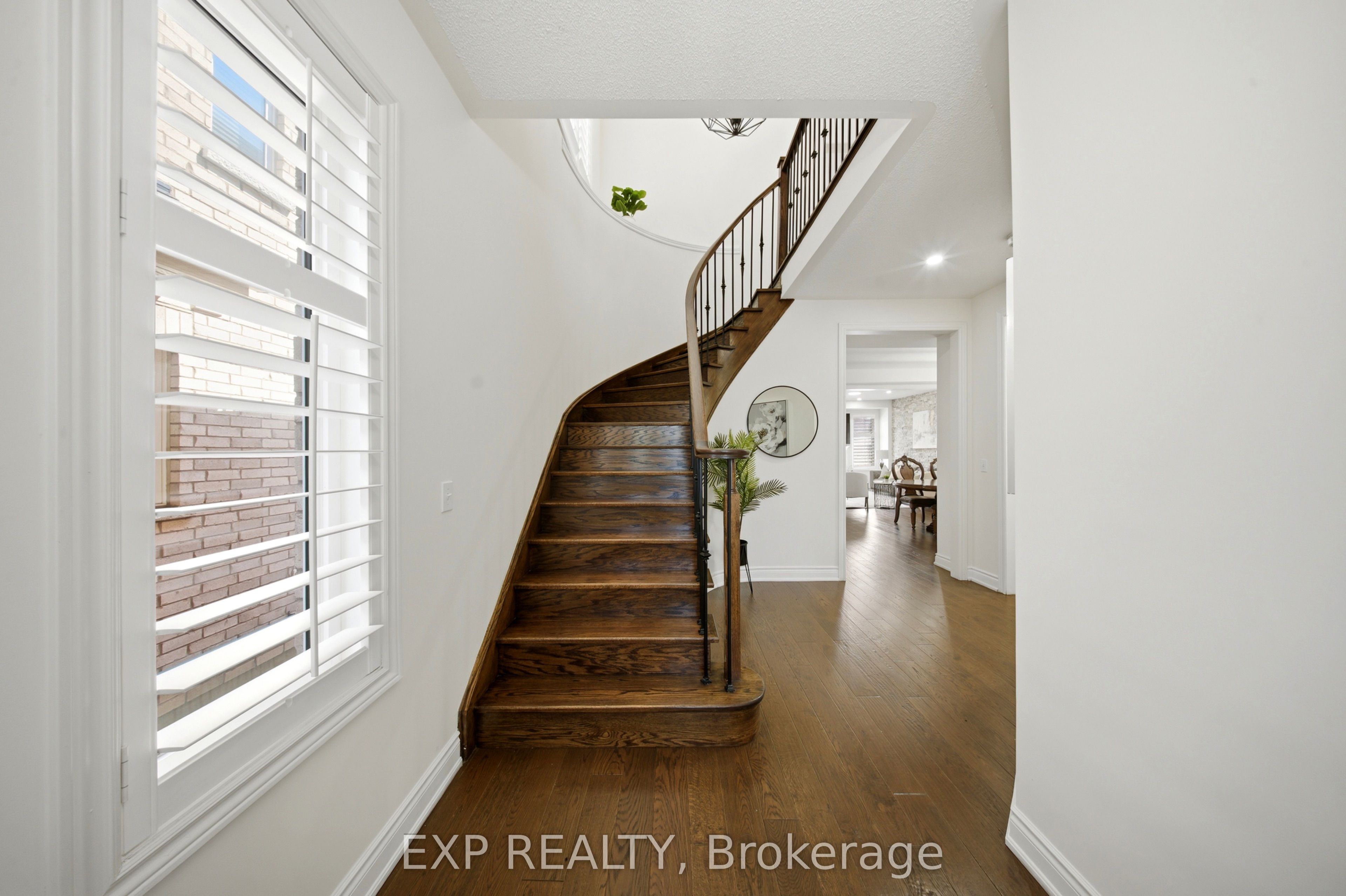114 Chaumont Drive, Hamilton, ON L8J 0J8 photo 5