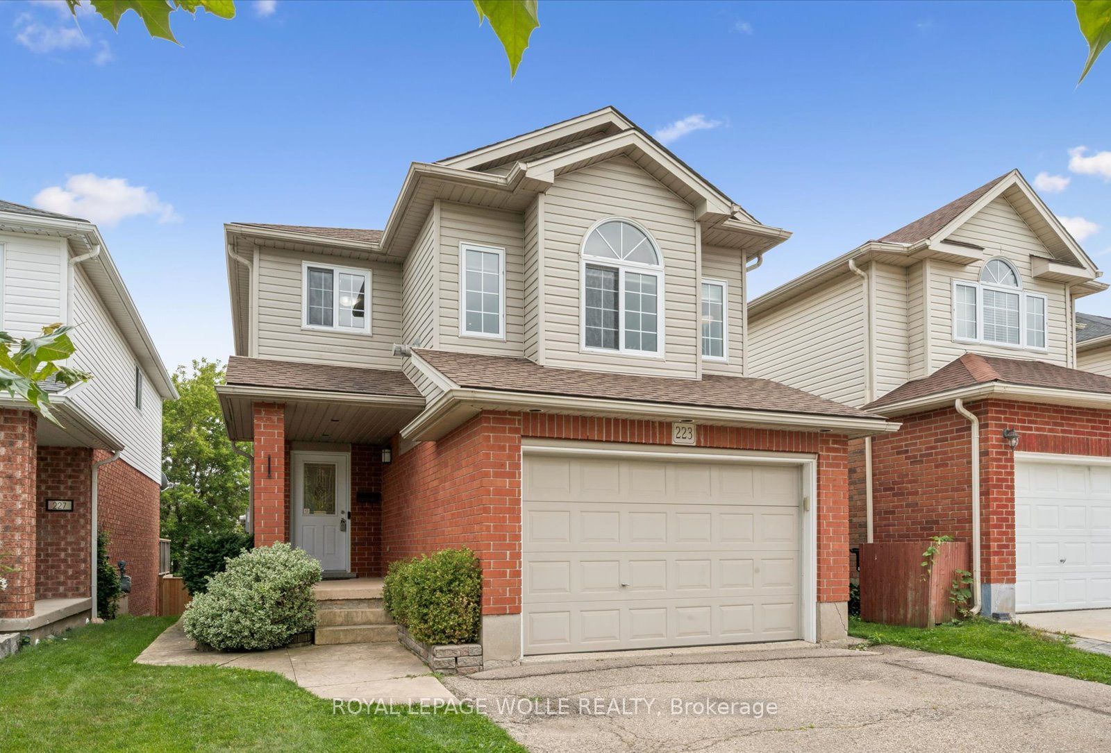 223 Hollyridge Crescent, Kitchener, ON N2N 3N3 photo 3