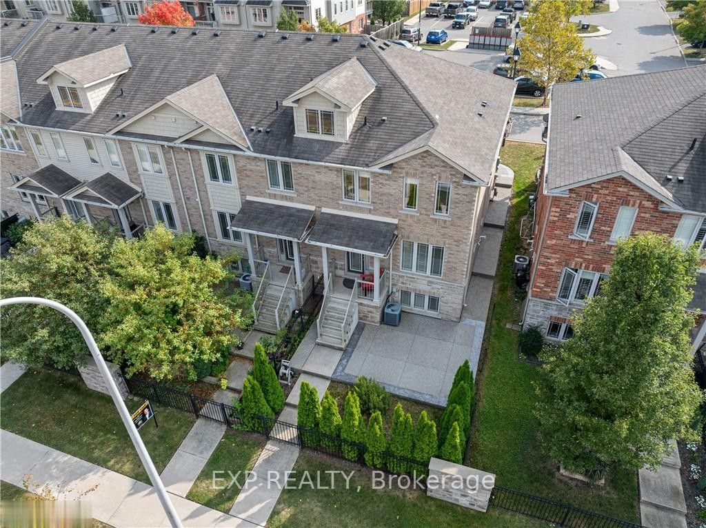 6 Chestnut Drive 16, Grimsby, ON L3M 0C4 photo 2