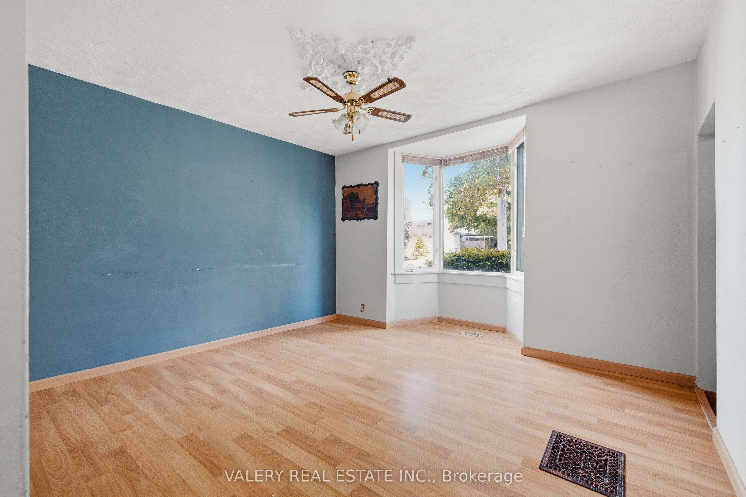 34 Chalmers Street N, Cambridge, ON N1R 5B7 photo 5