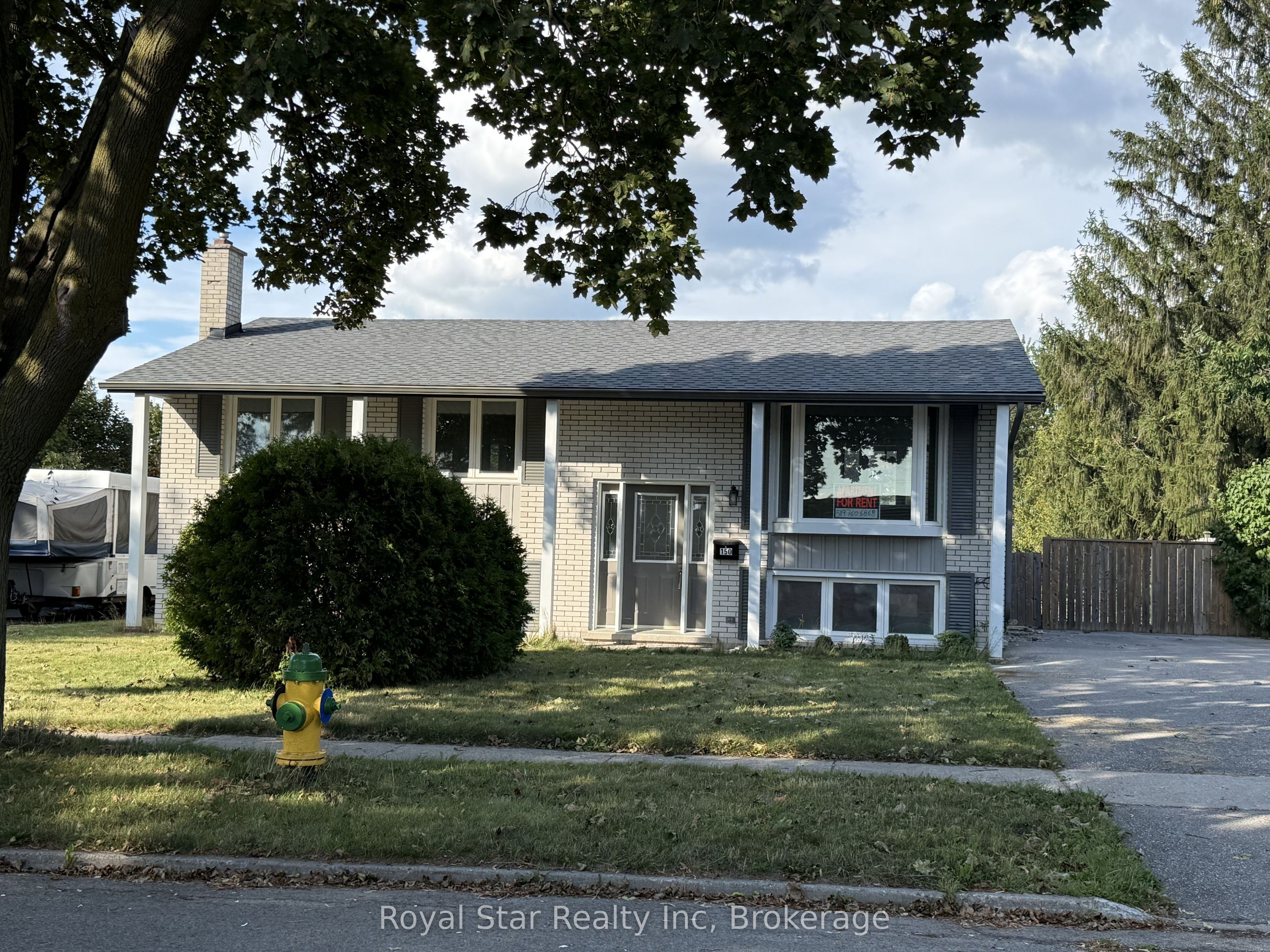 150 Applewood Crescent, Guelph, ON N1H 6B7 photo 2