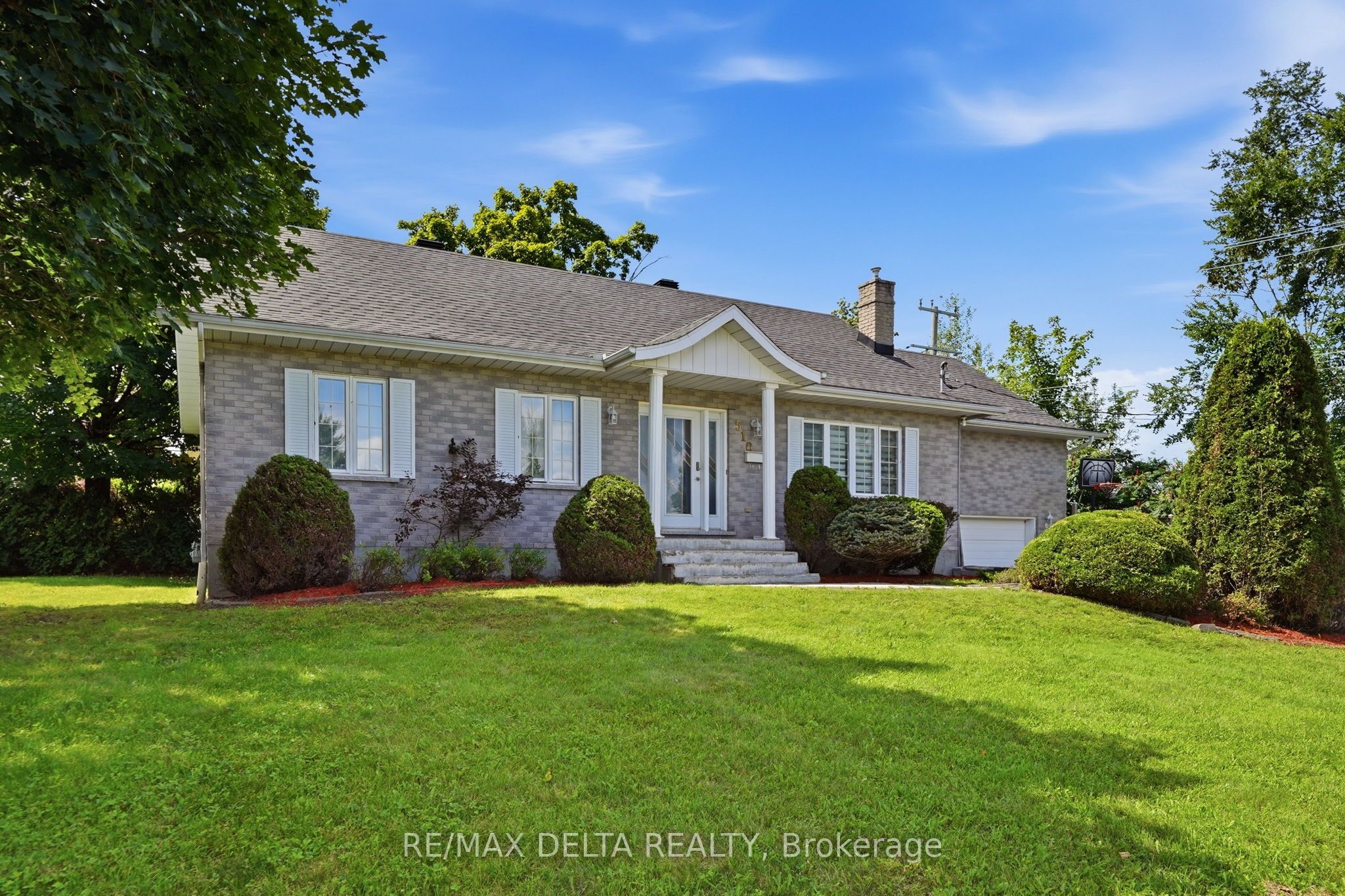 510 Stevens Street, Hawkesbury, ON K6A 3J3