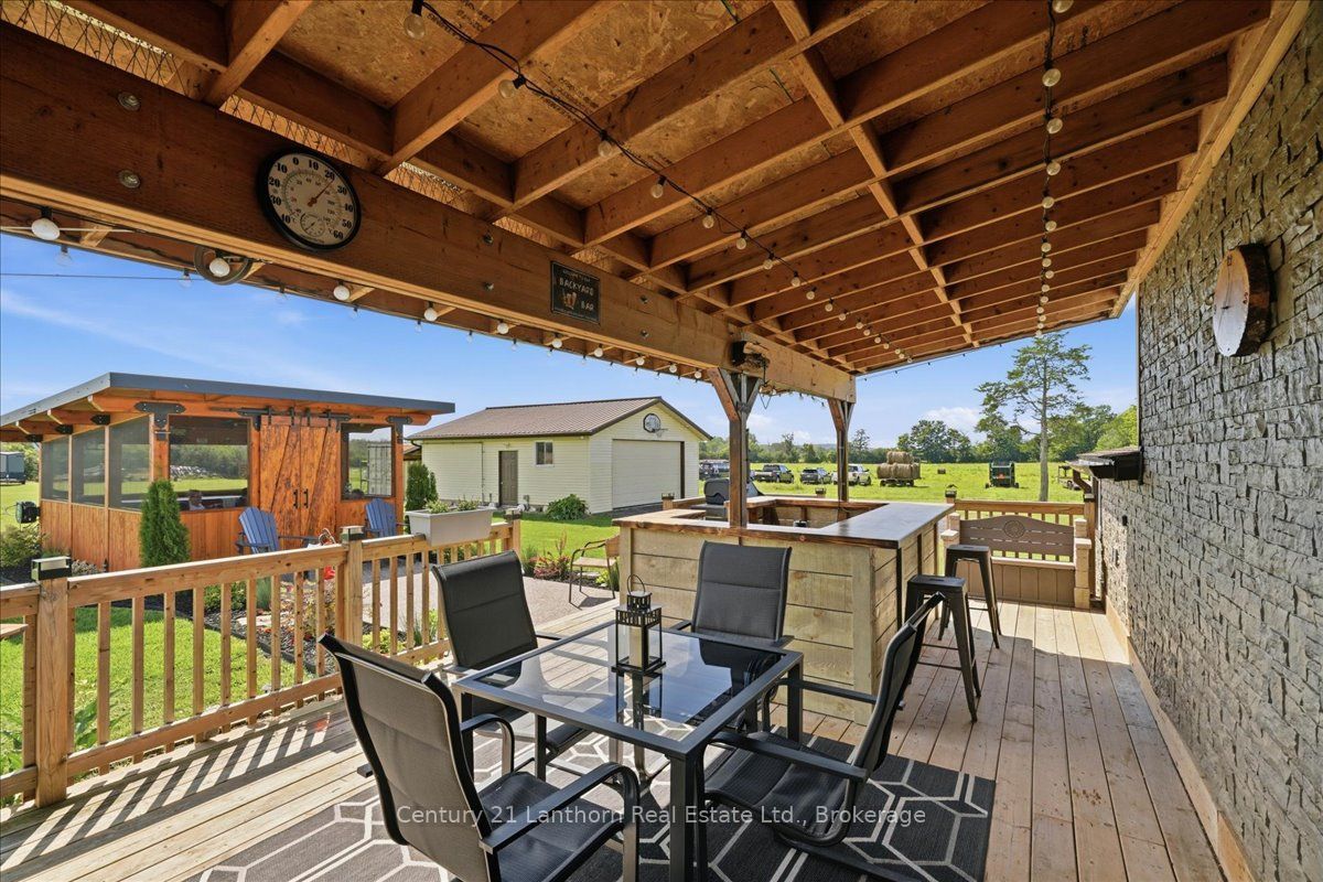 1039 Christian Road, Prince Edward County, ON K0K 1G0 photo 4