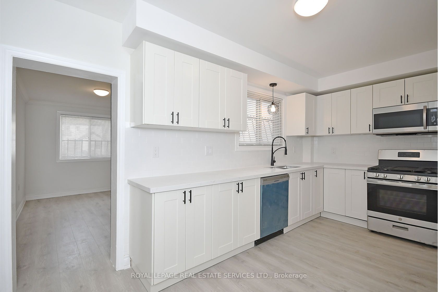 47 Emerald Avenue N Main, Hamilton, ON L8L 5K2 photo 4
