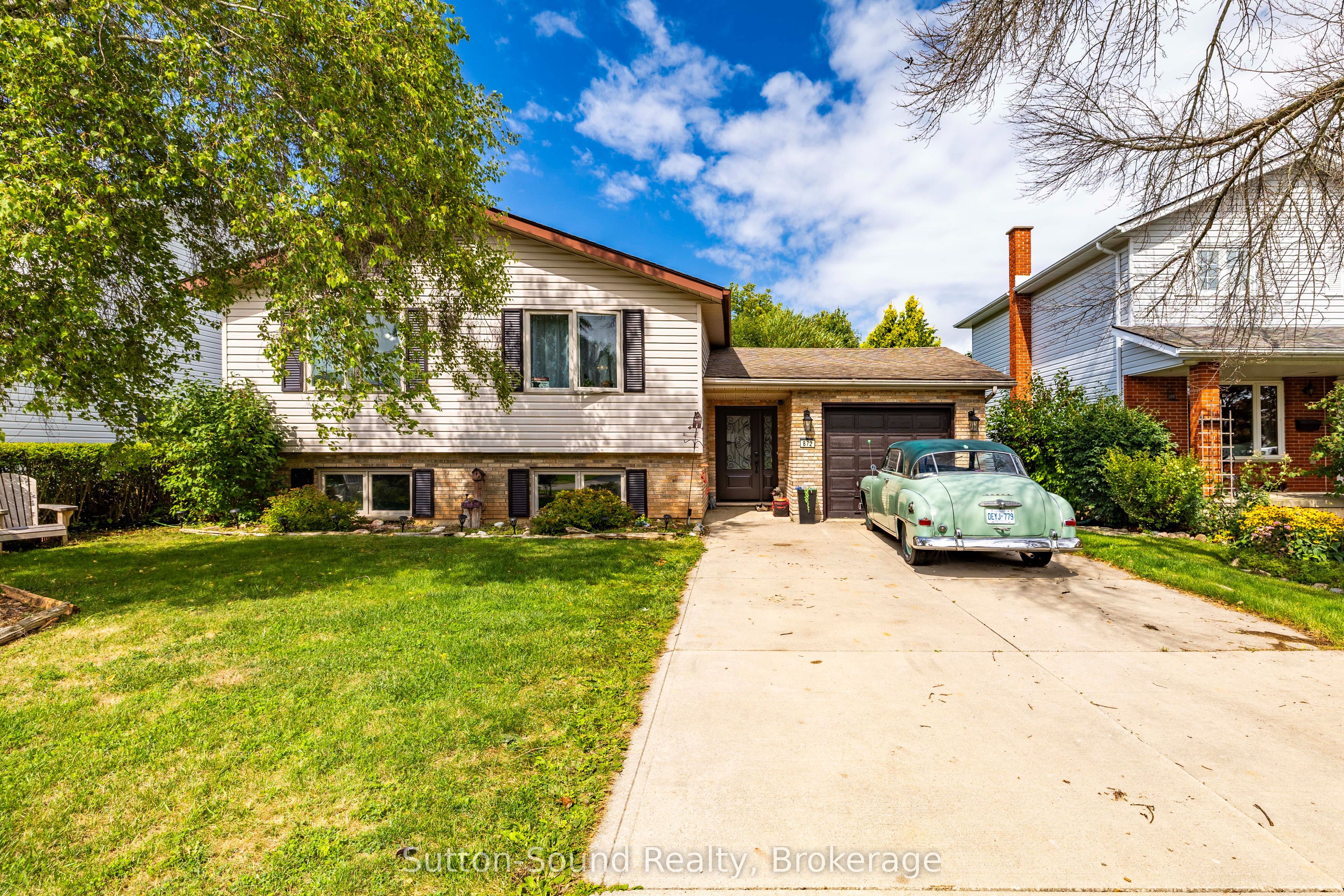 872 26th Street E, Owen Sound, ON N4K 6T4
