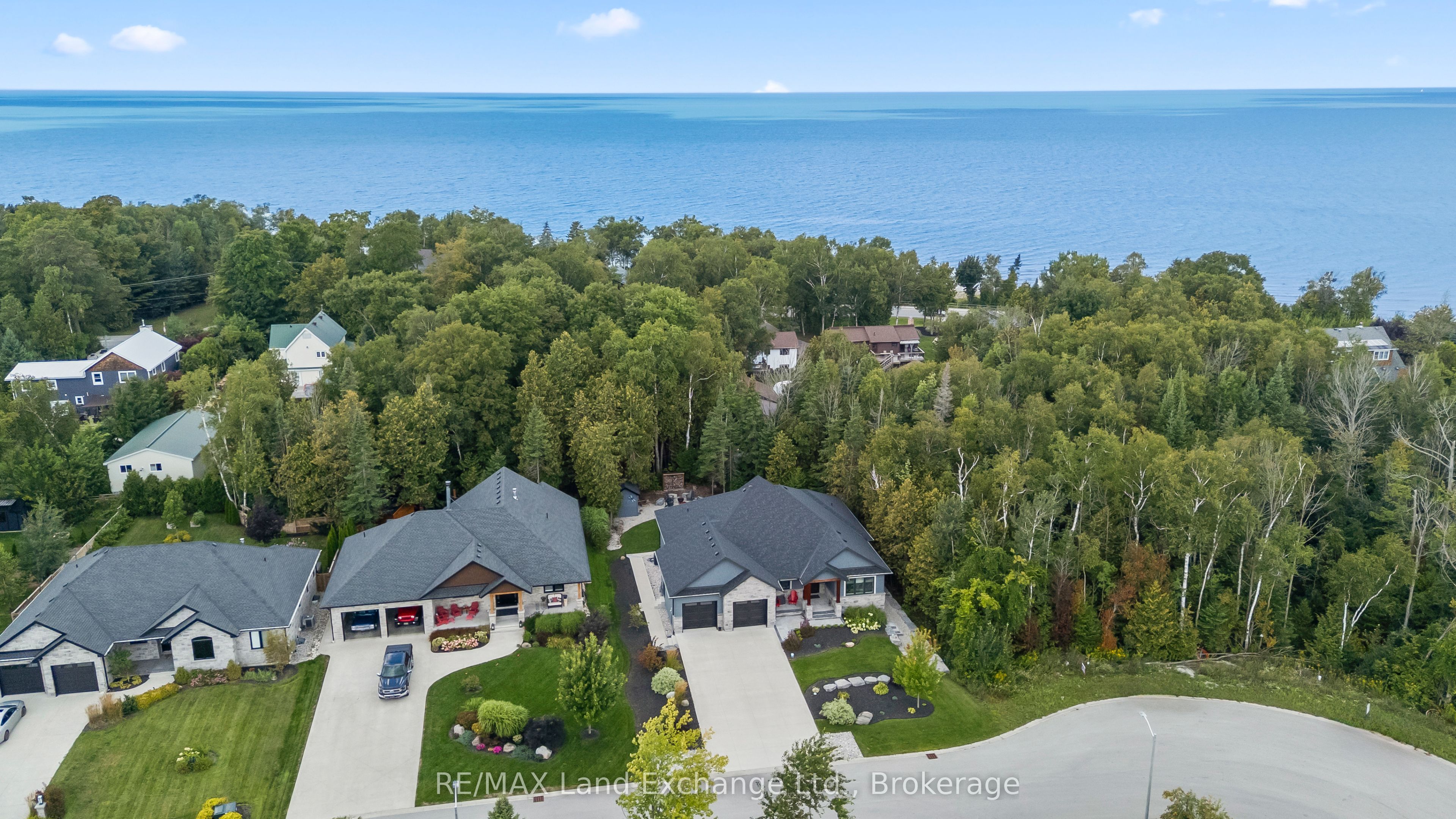 9 Lakeside Woods Crescent, Saugeen Shores, ON N0H 2C6 photo 3