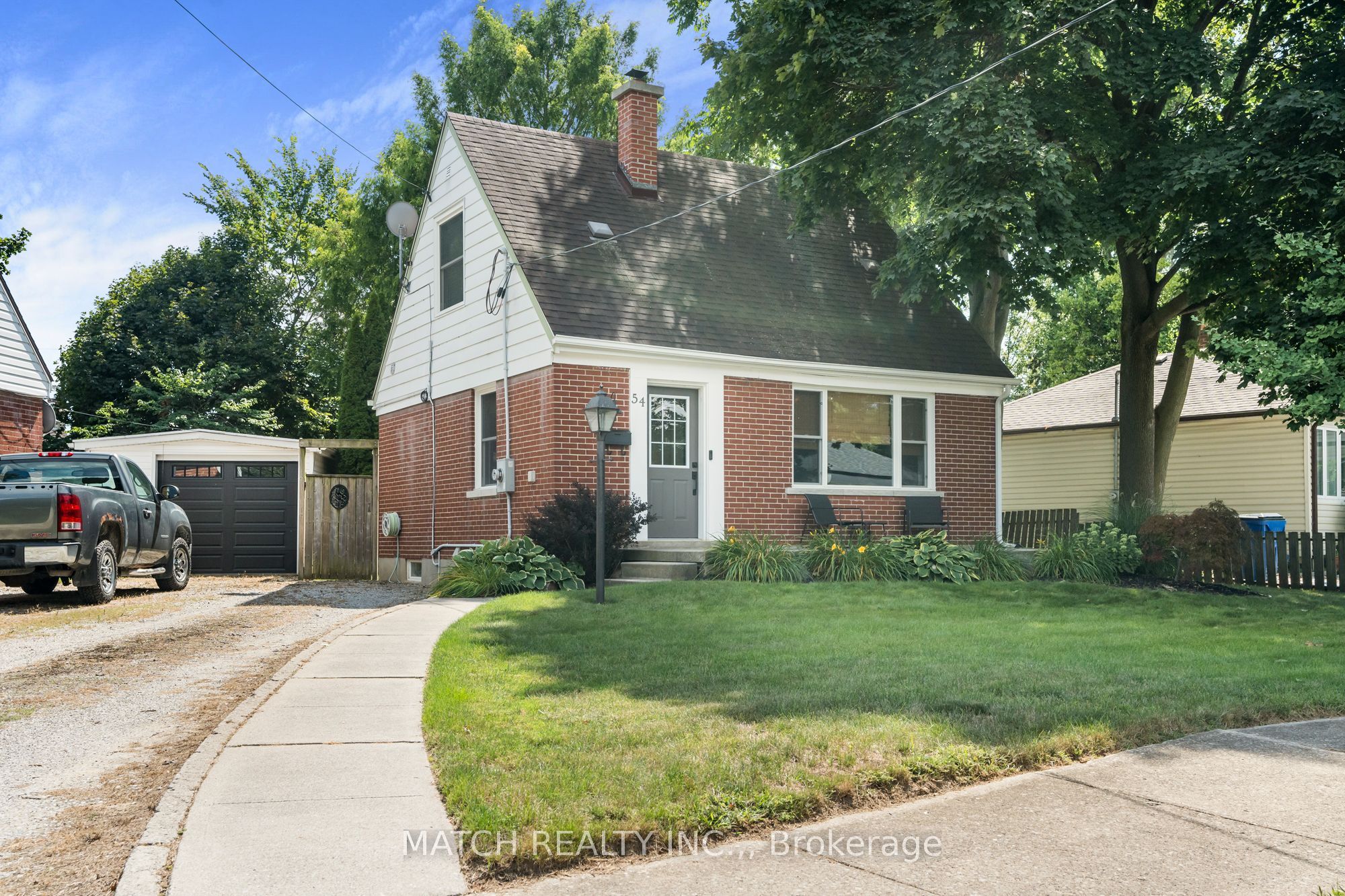 54 Sunnyside Avenue, Chatham-Kent, ON N7M 1Z7 photo 3
