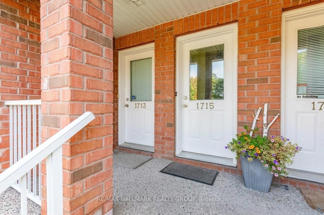 1715 Blohm Drive, Hunt Club - South Keys and Area, ON K1G 6N6 photo 3