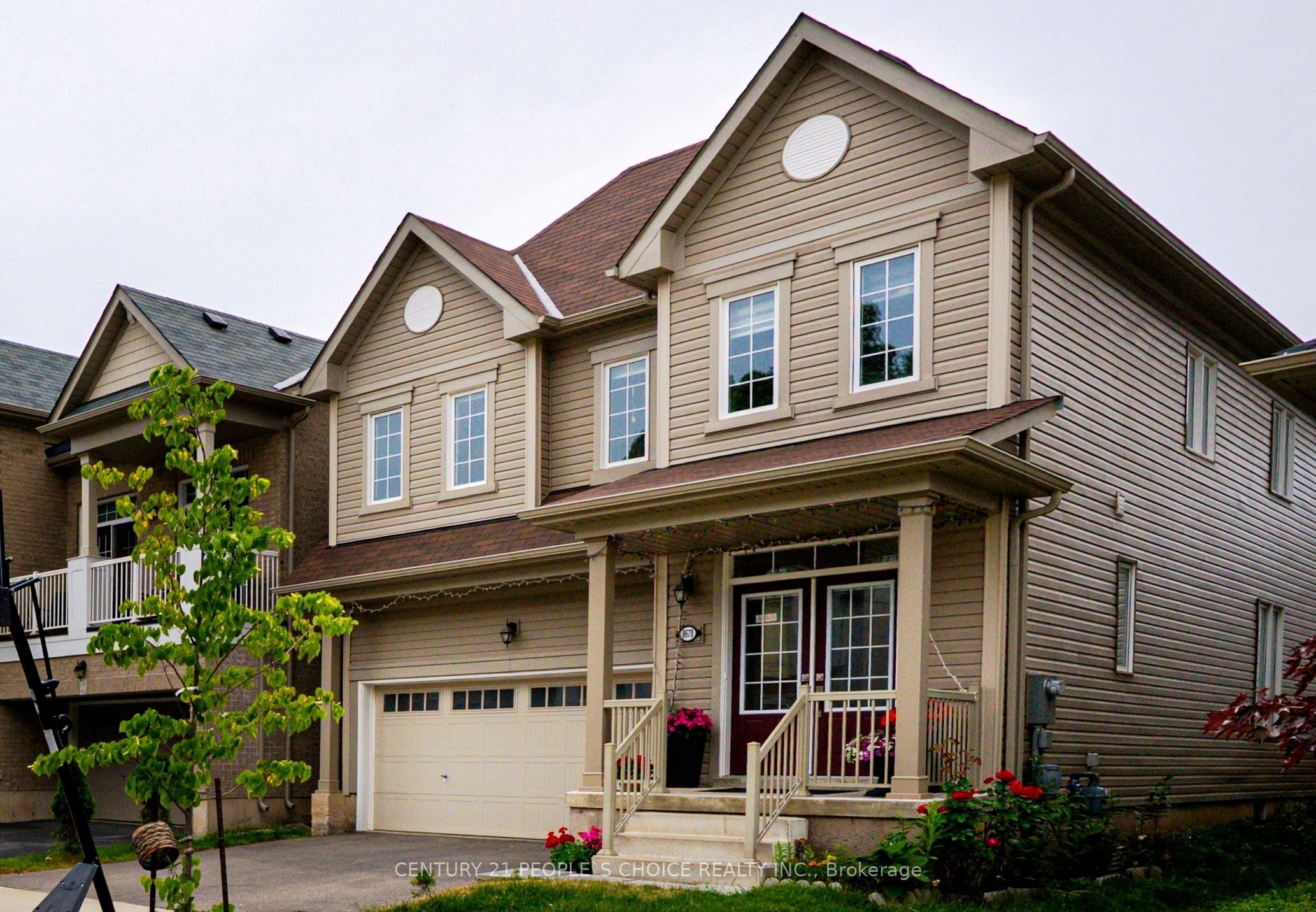 8670 Chickory Trail, Niagara Falls, ON L2H 3S5