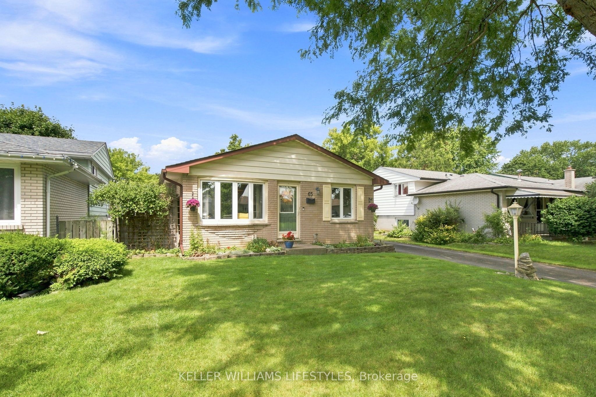 65 Villeneuve Crescent, London East, ON N5V 1M7 photo 3