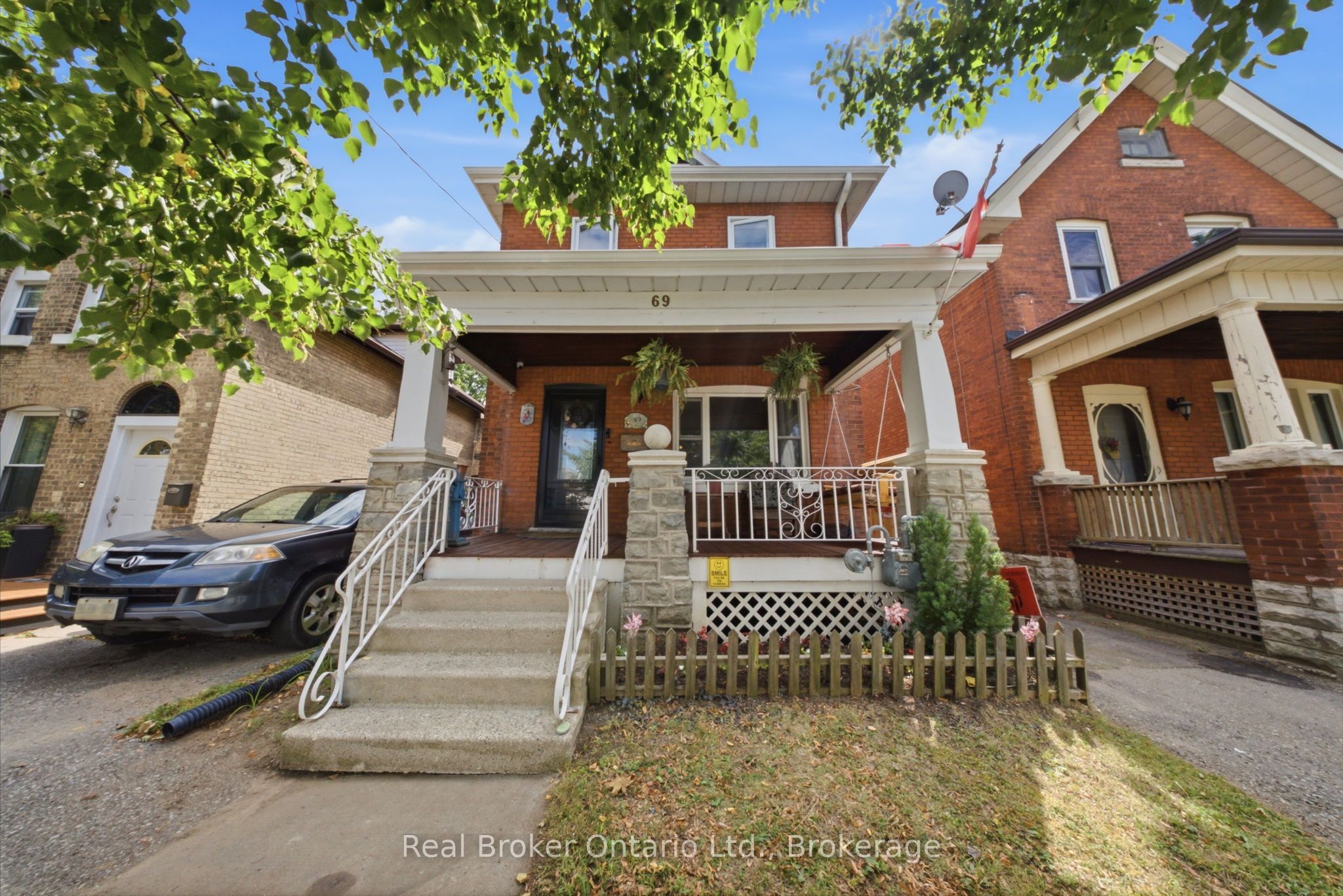 69 Arthur Street, Brantford, ON N3S 3H9