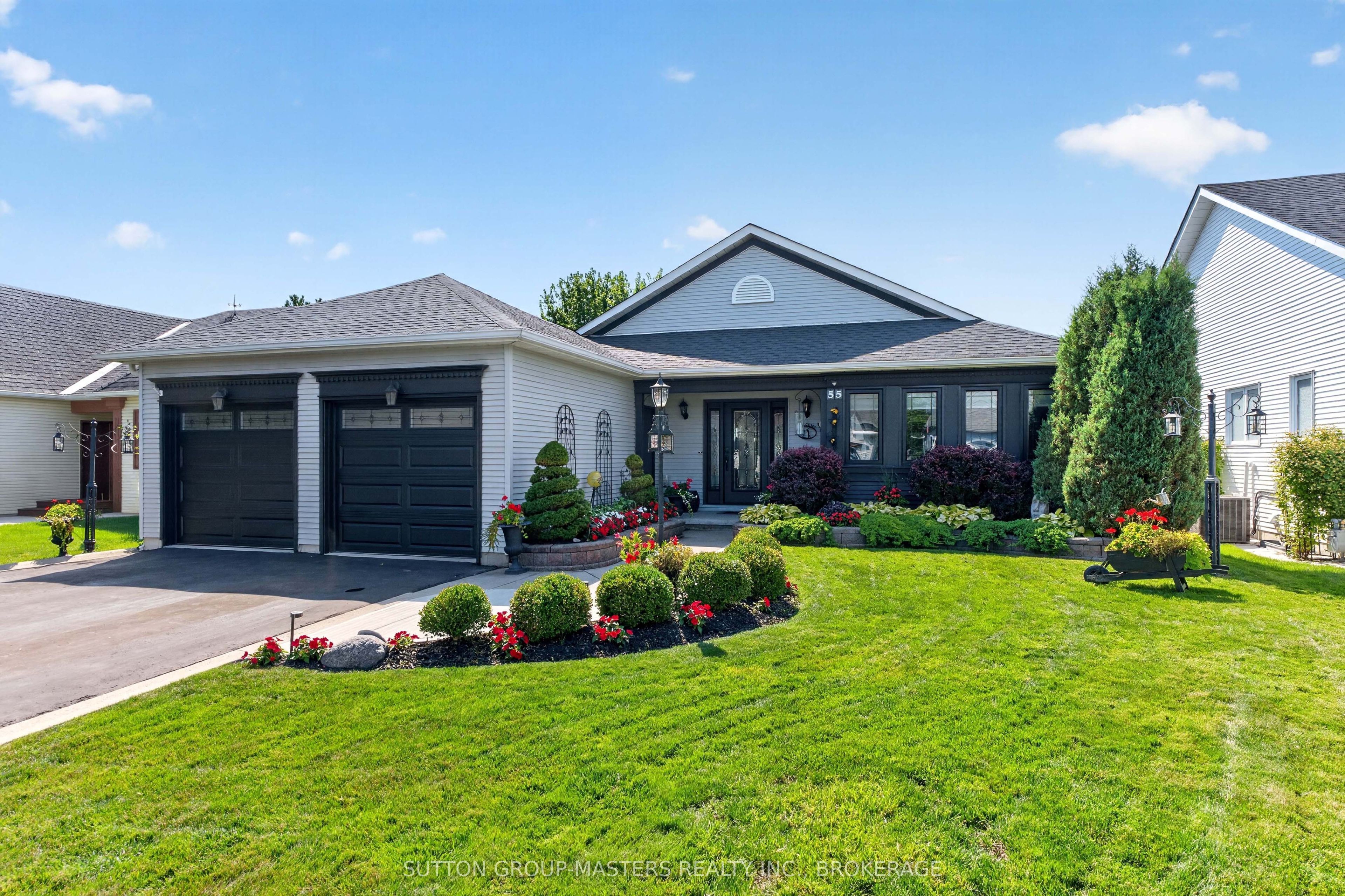 55 Abbey Dawn Drive, Loyalist, ON K0H 1G0 photo 3