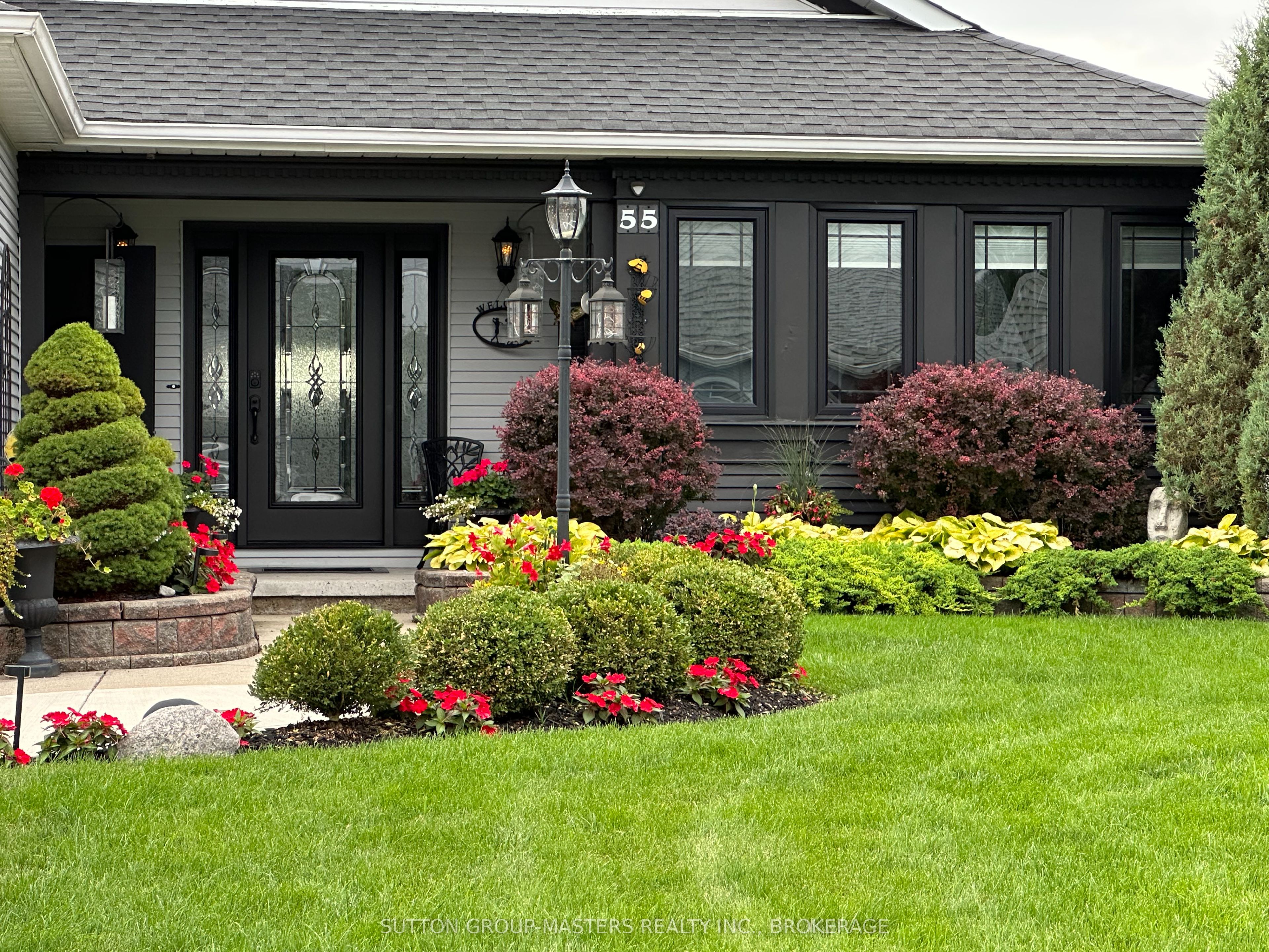 55 Abbey Dawn Drive, Loyalist, ON K0H 1G0 photo 4