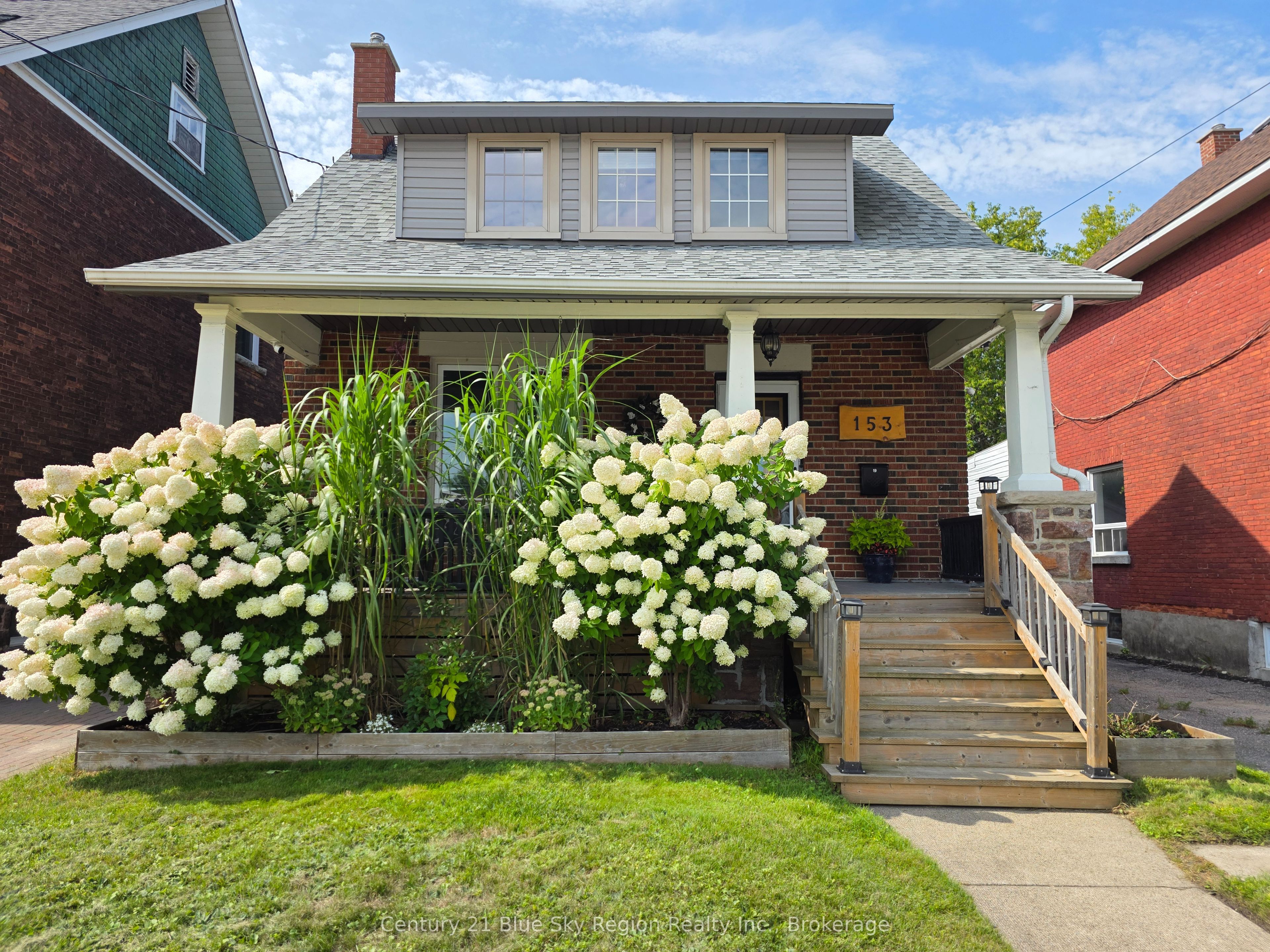 153 First Avenue W, North Bay, ON P1B 3B8