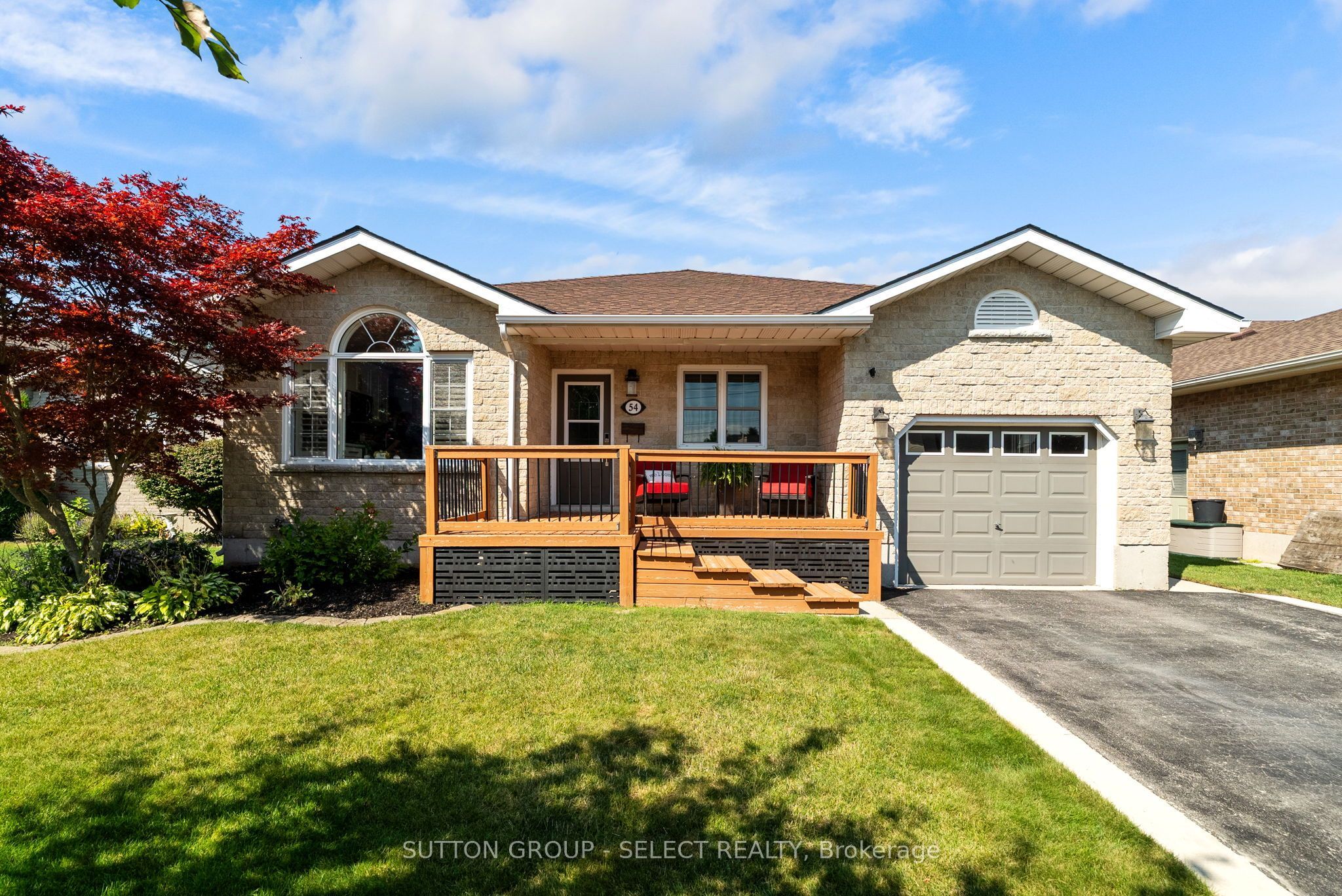 54 Balvina Drive W, Goderich, ON N7A 4L2 photo 2