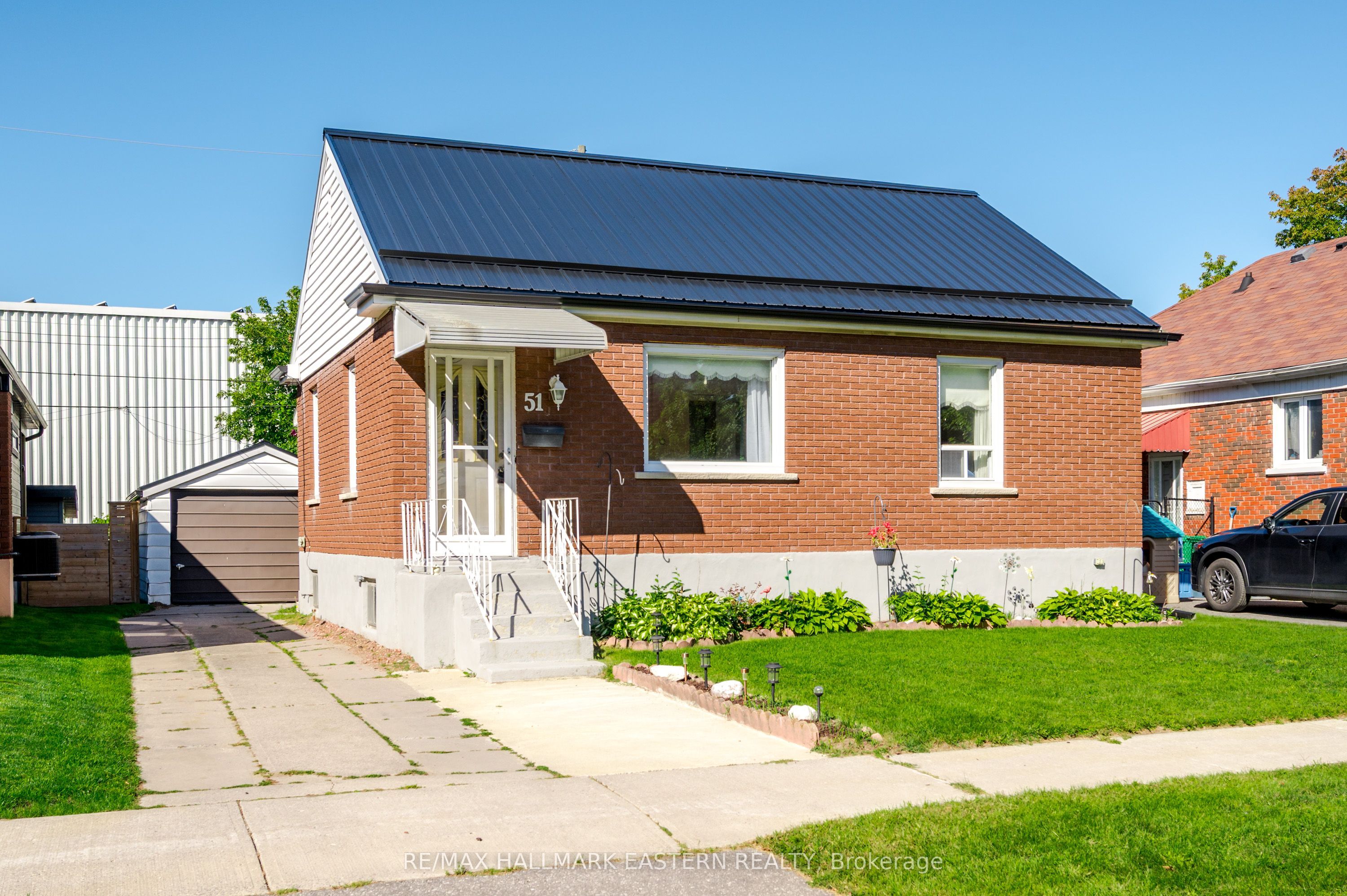 51 Ephgrave Boulevard, Peterborough, ON K9J 4G1