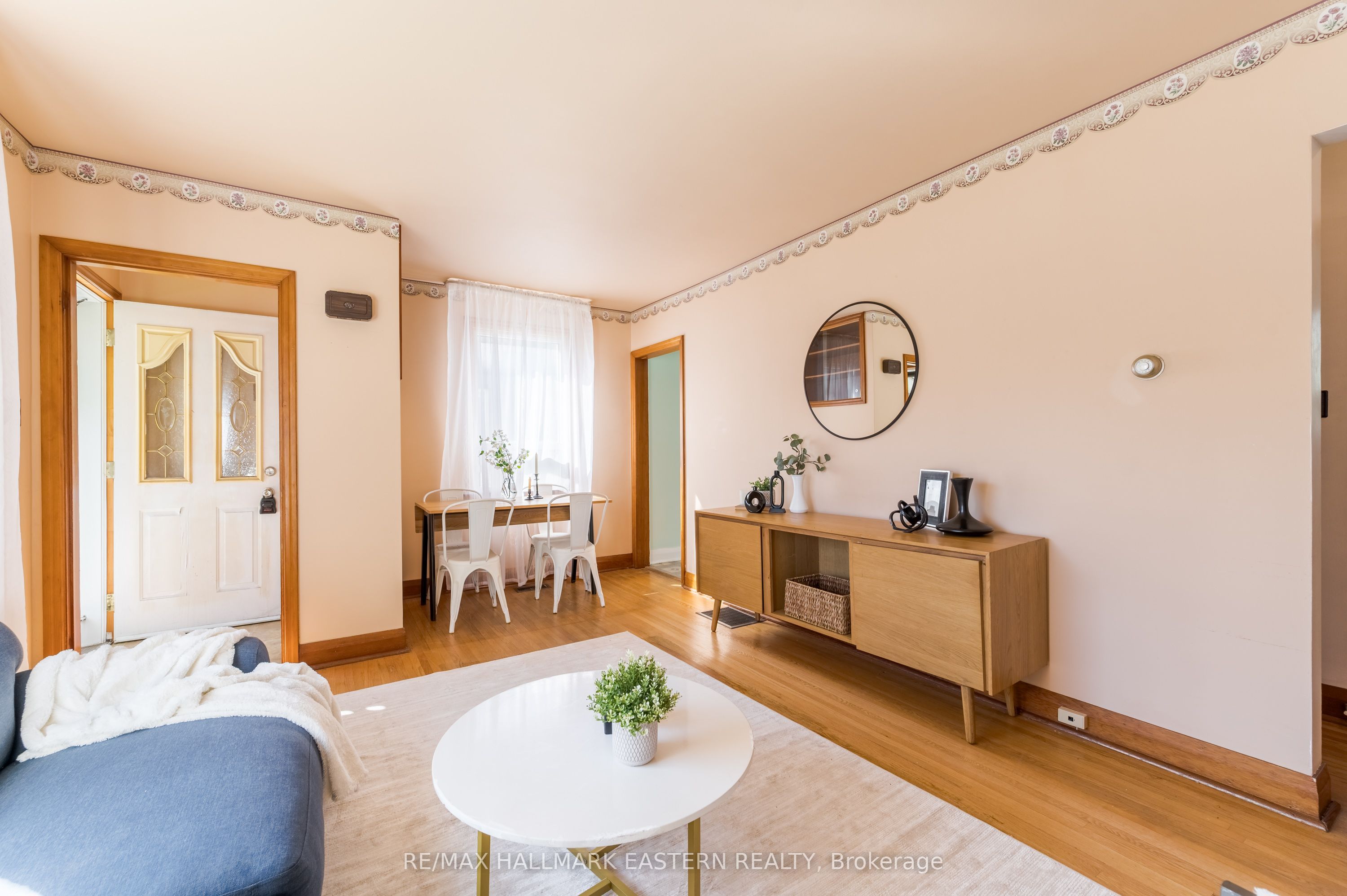 51 Ephgrave Boulevard, Peterborough, ON K9J 4G1 photo 4