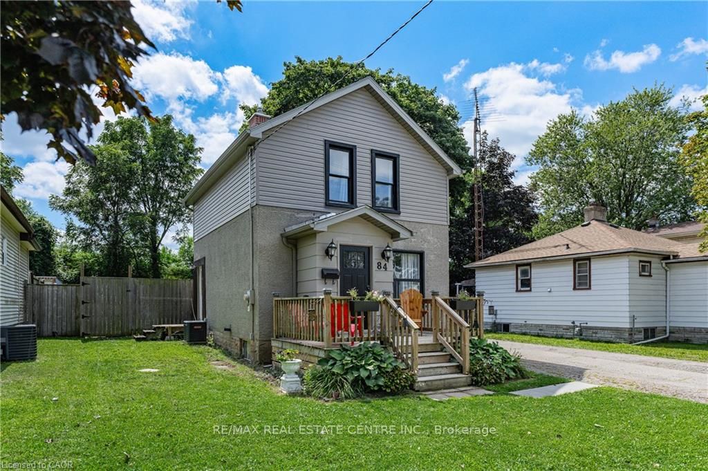 84 Norfolk Avenue, Cambridge, ON N1R 3T9 photo 2
