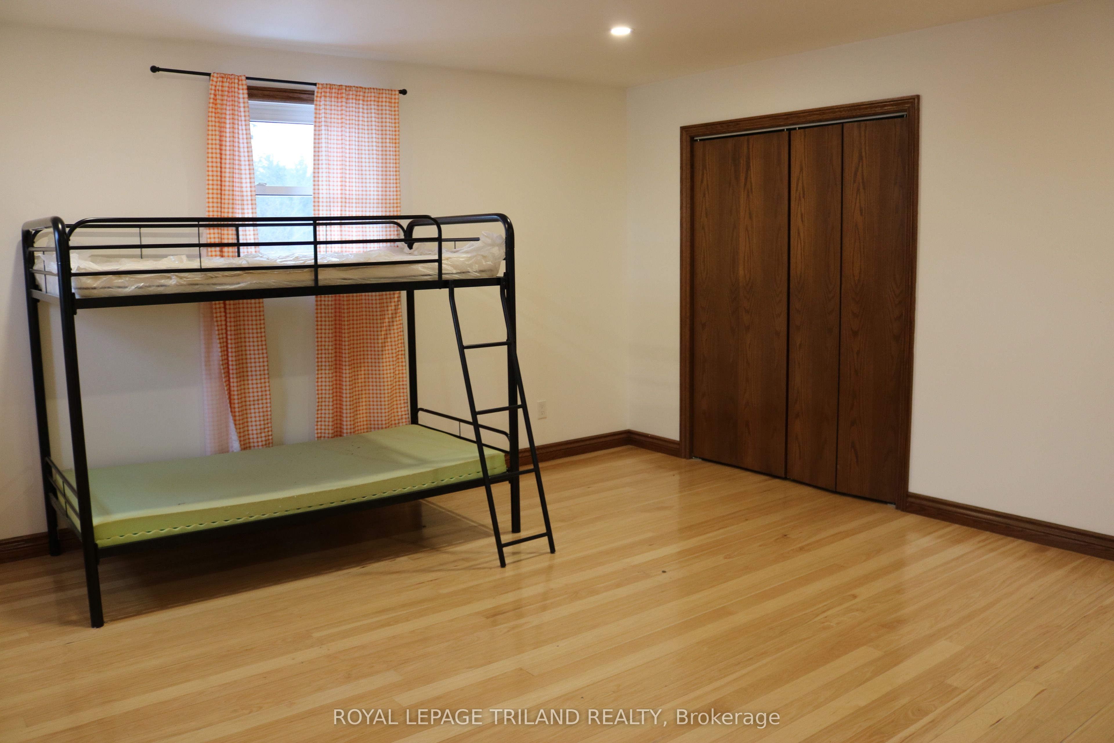 10660 Springerhill Road, Bayham, ON N5H 2R3 photo 3