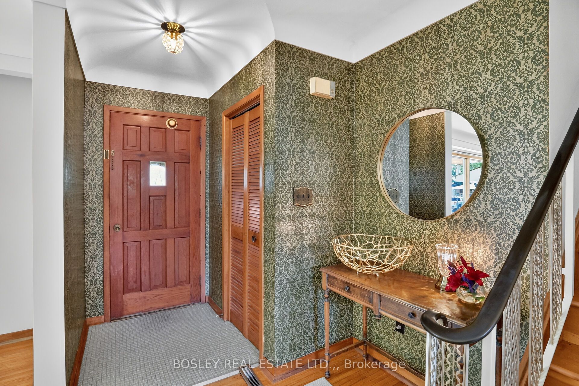 8410 Ares Court, Niagara Falls, ON L2G 6P1 photo 3