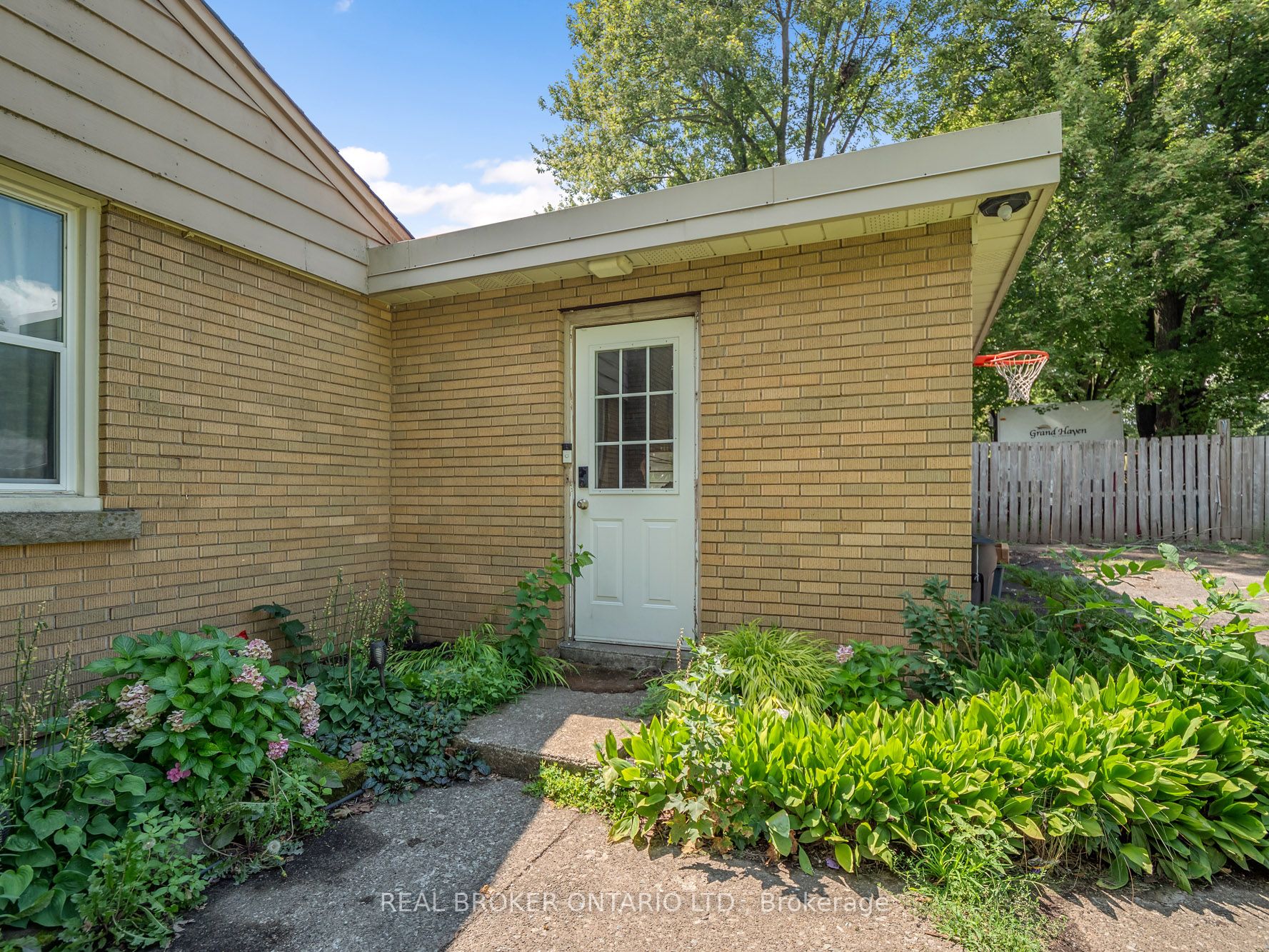 20 ALAN Crescent, Pelham, ON L0S 1E0 photo 4