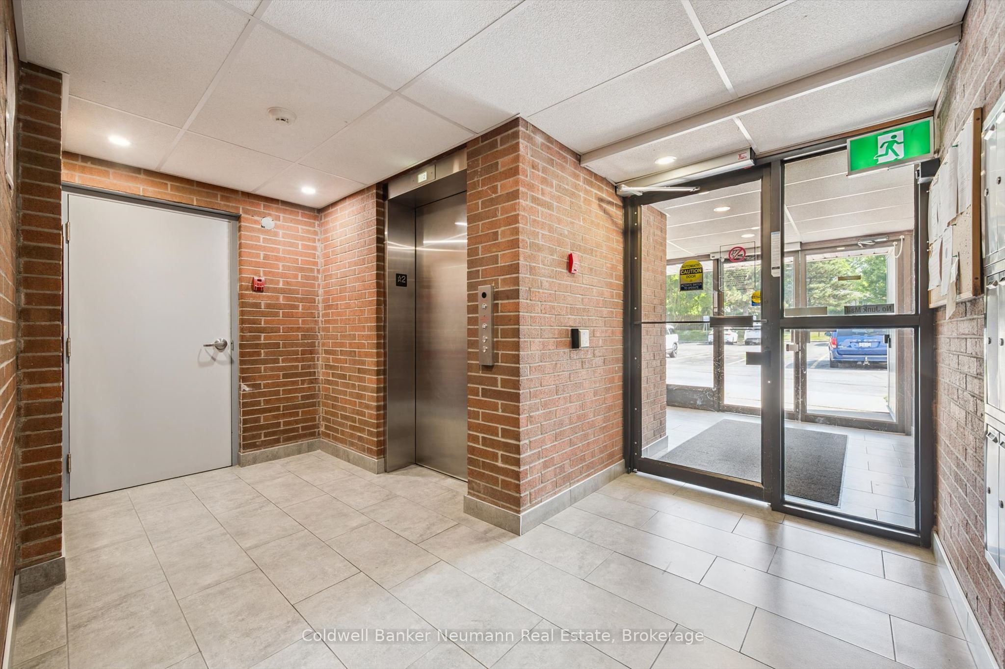 65 Silvercreek Parkway 407, Guelph, ON N1H 7R9 photo 4