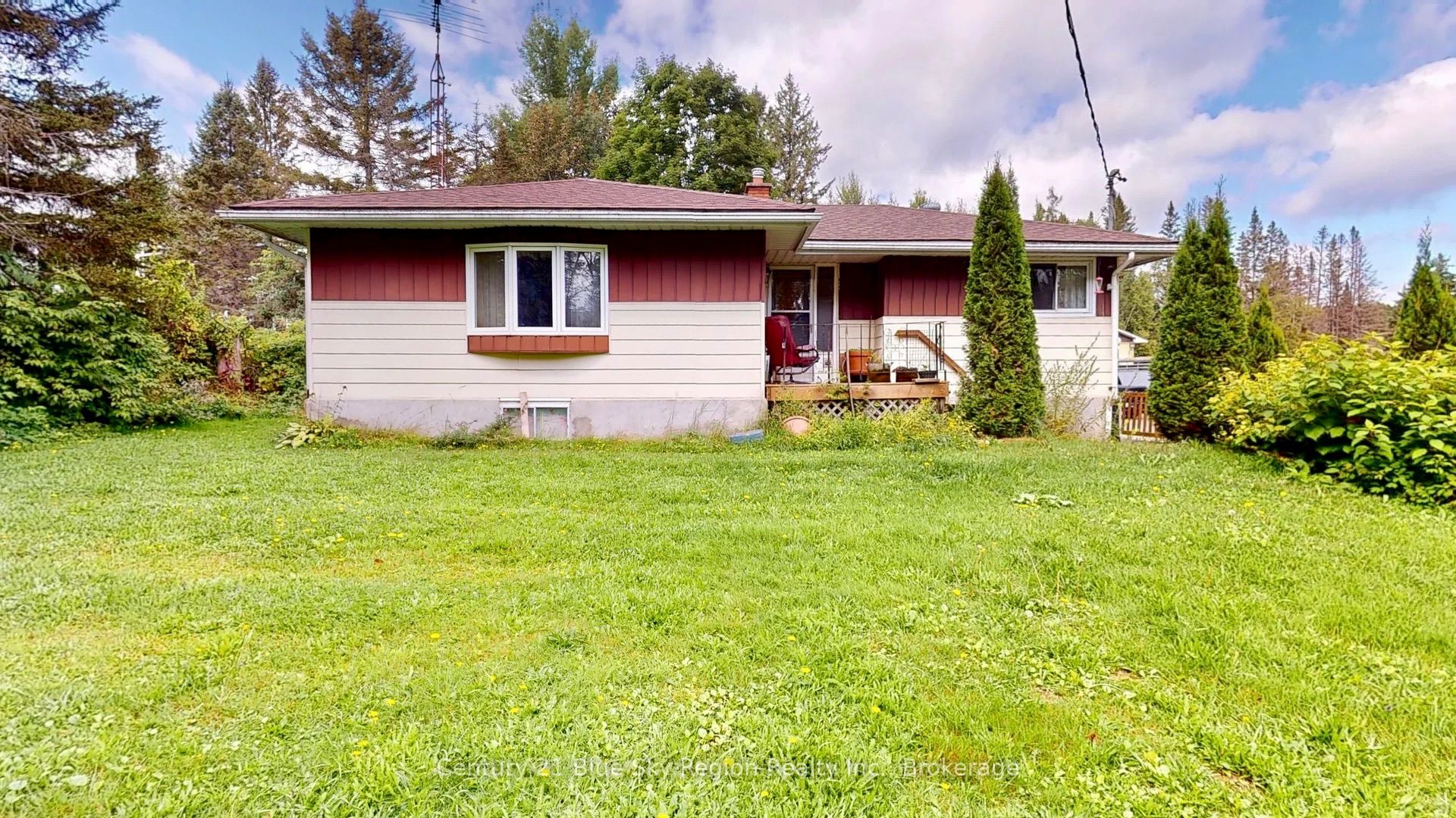 76 S. Horn Lake Road, Burk's Falls, ON P0A 1C0