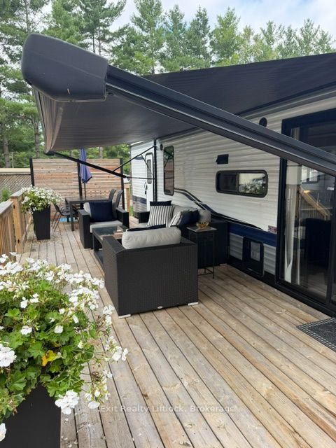 2560 Westview Road (188 Mapleview), Selwyn, ON K0L 2H0 photo 3