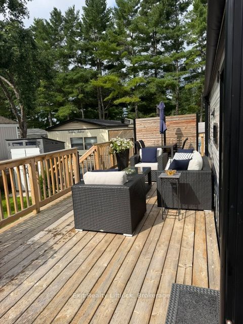 2560 Westview Road (188 Mapleview), Selwyn, ON K0L 2H0 photo 5