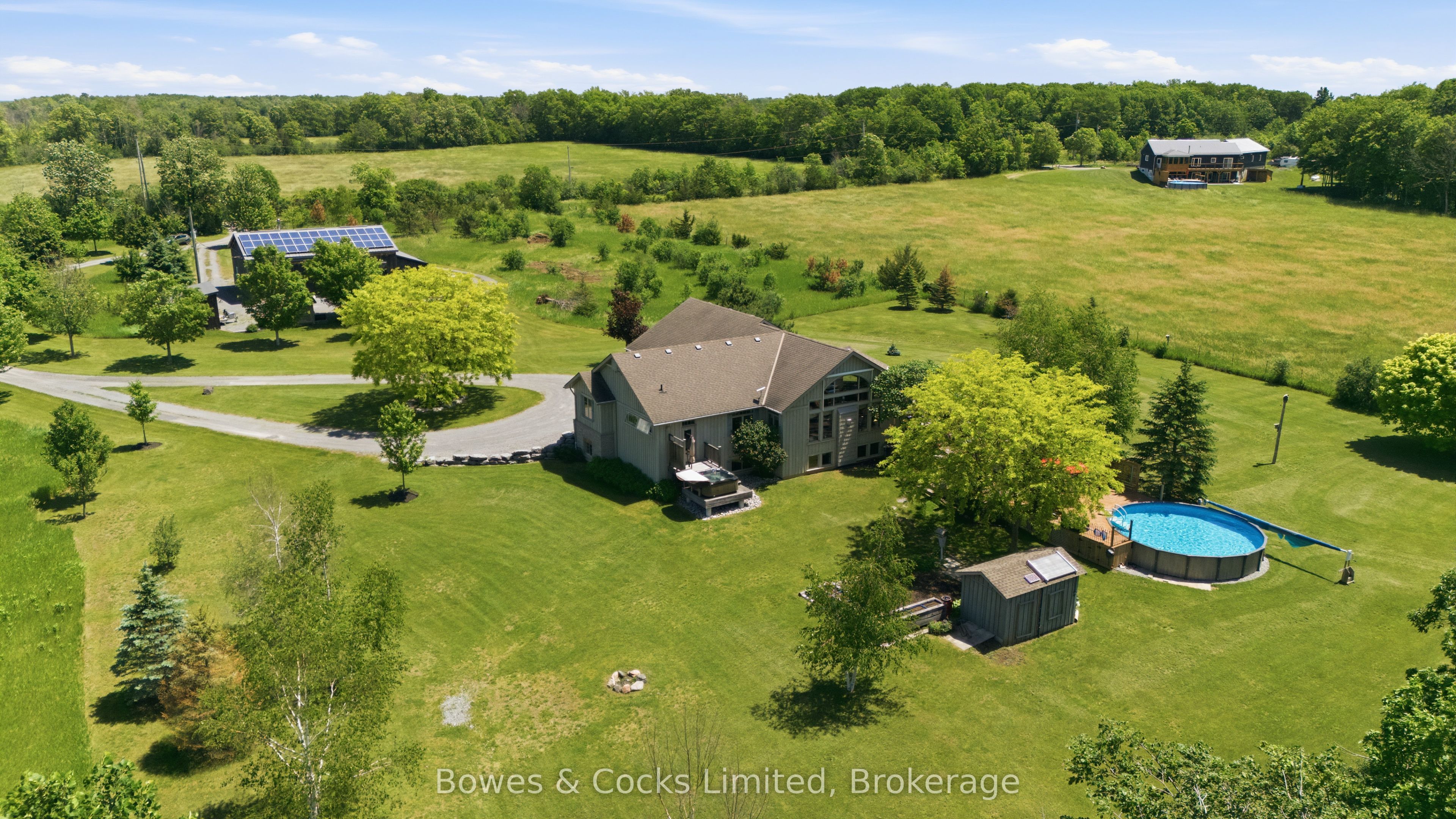 301 Snider Road, Prince Edward County, ON K0K 1L0 photo 2