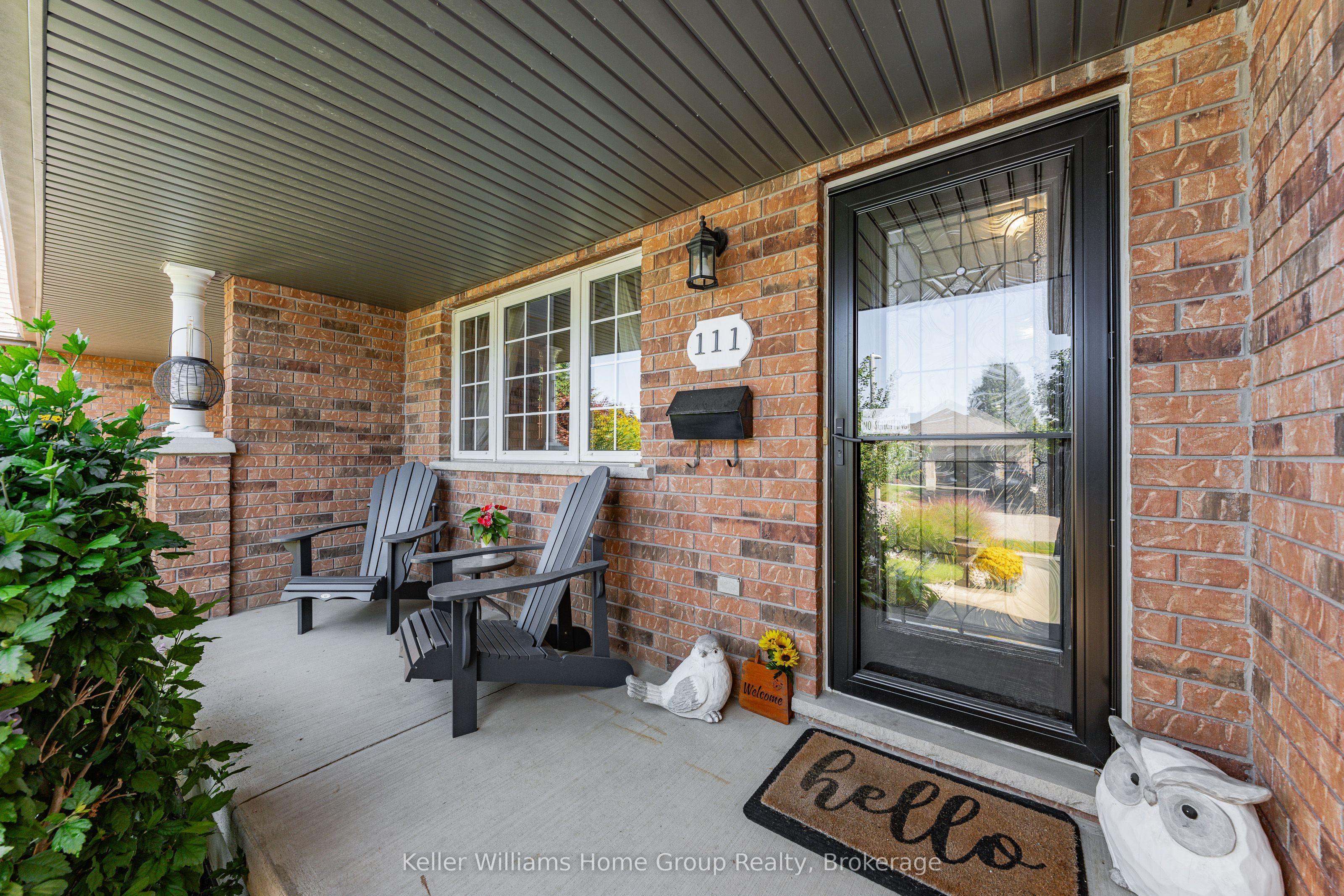 111 Halls Drive, Centre Wellington, ON N0B 1S0 photo 5