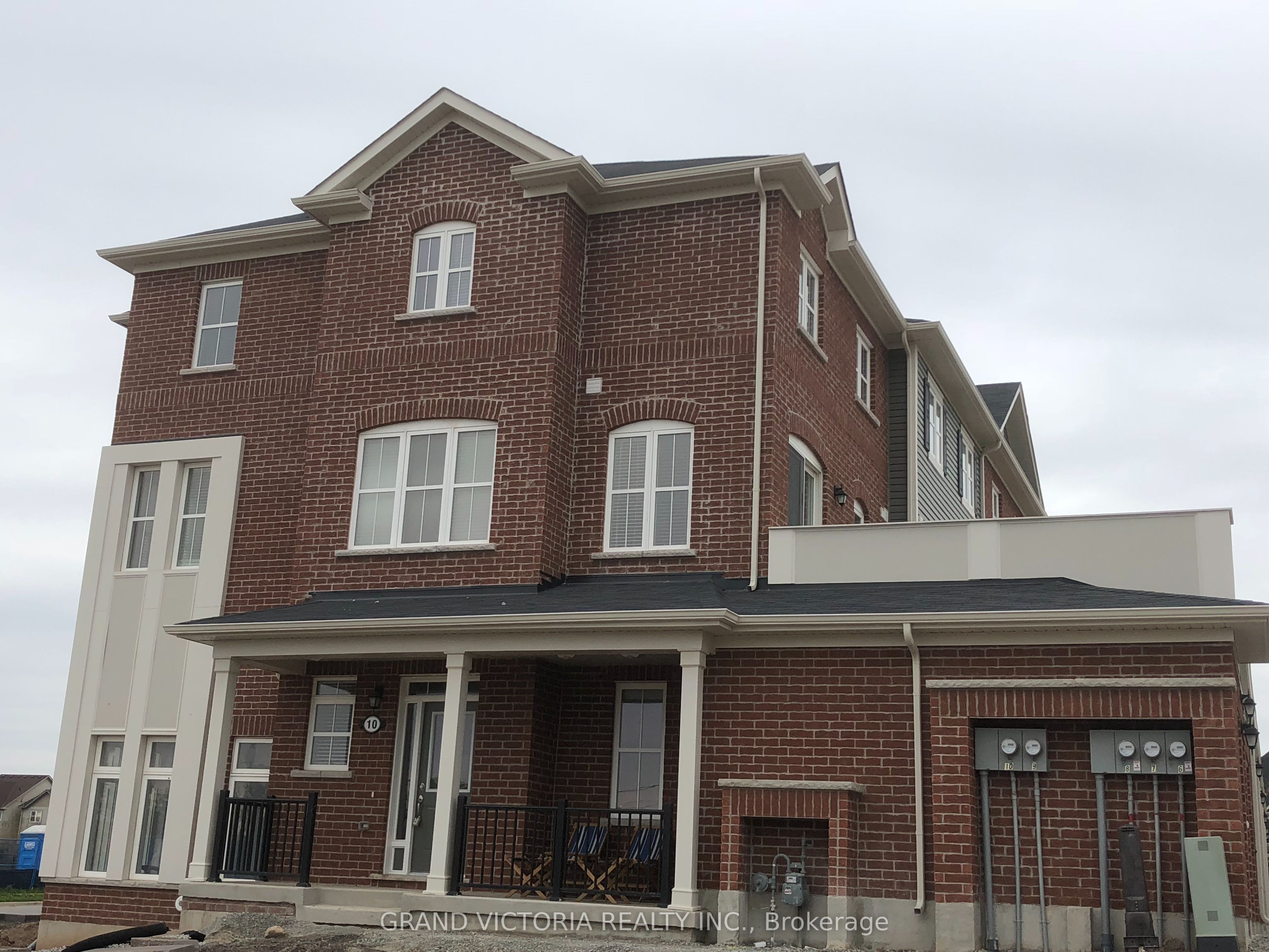 22 Spring Creek Drive 10, Hamilton, ON L8B 1V7