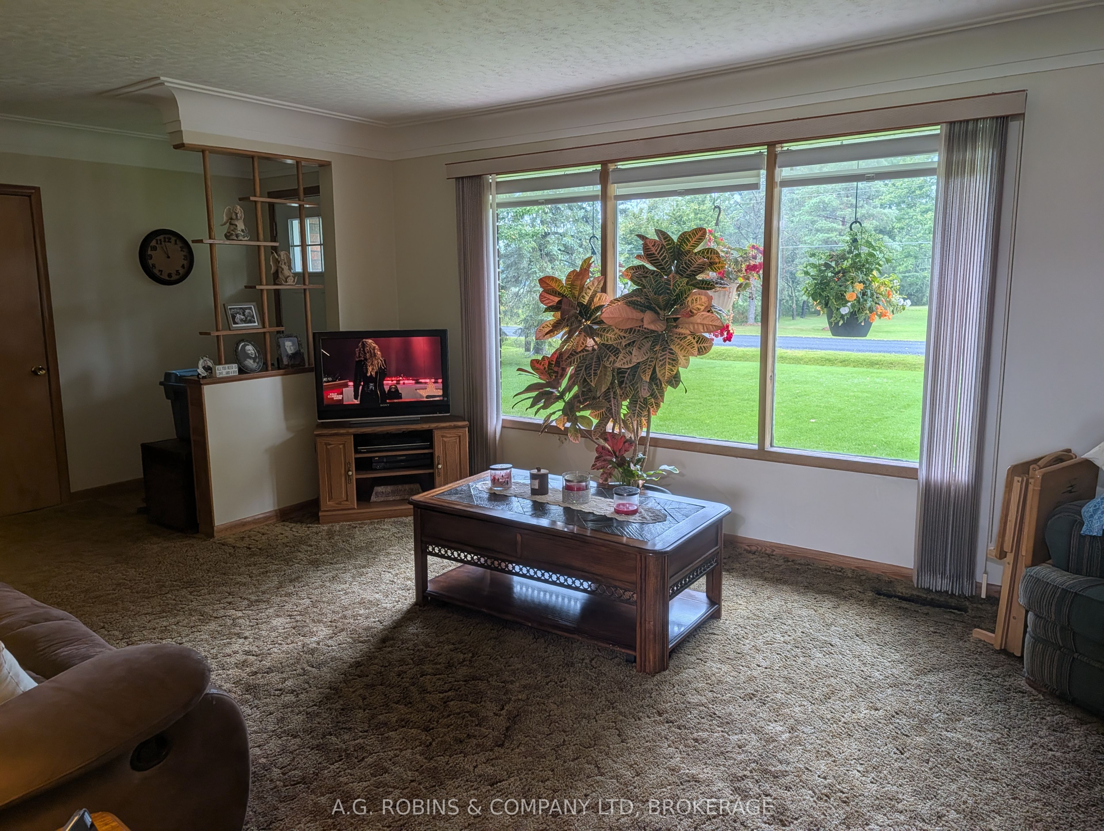 957 RIDGE Road, Welland, ON L3B 5N7 photo 3