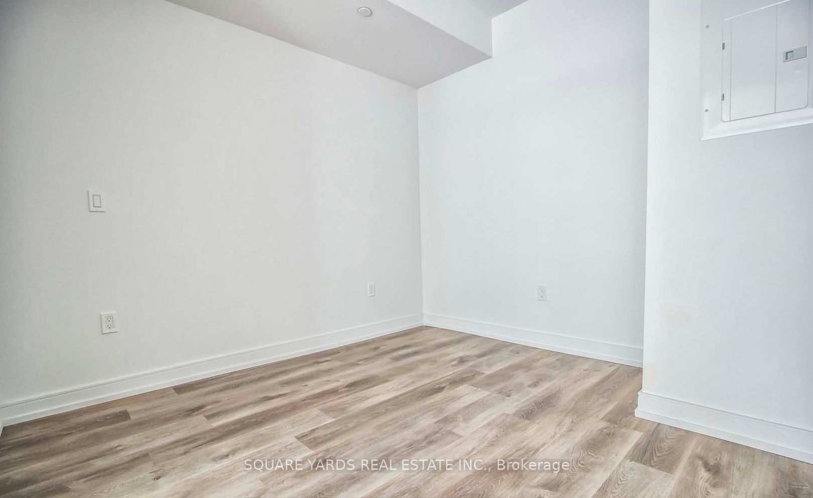 1 Jarvis Street 304, Hamilton, ON L9R 0A8 photo 4