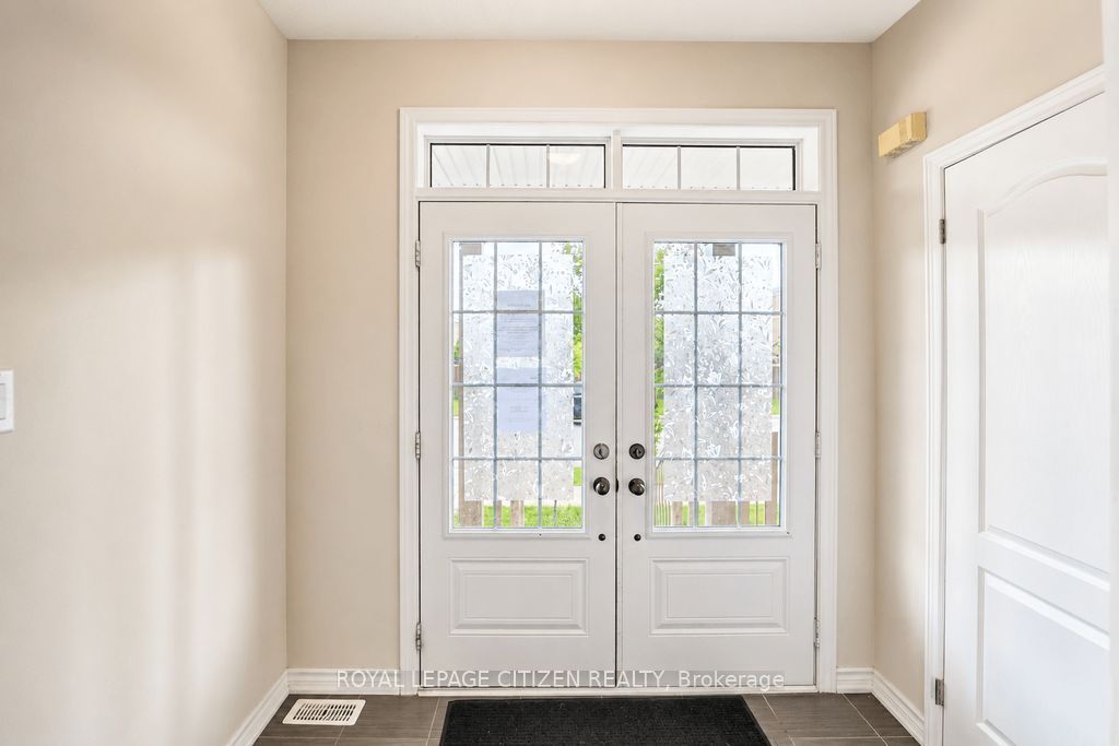 42 Angela Crescent, Niagara-on-the-Lake, ON L0S 1J1 photo 4